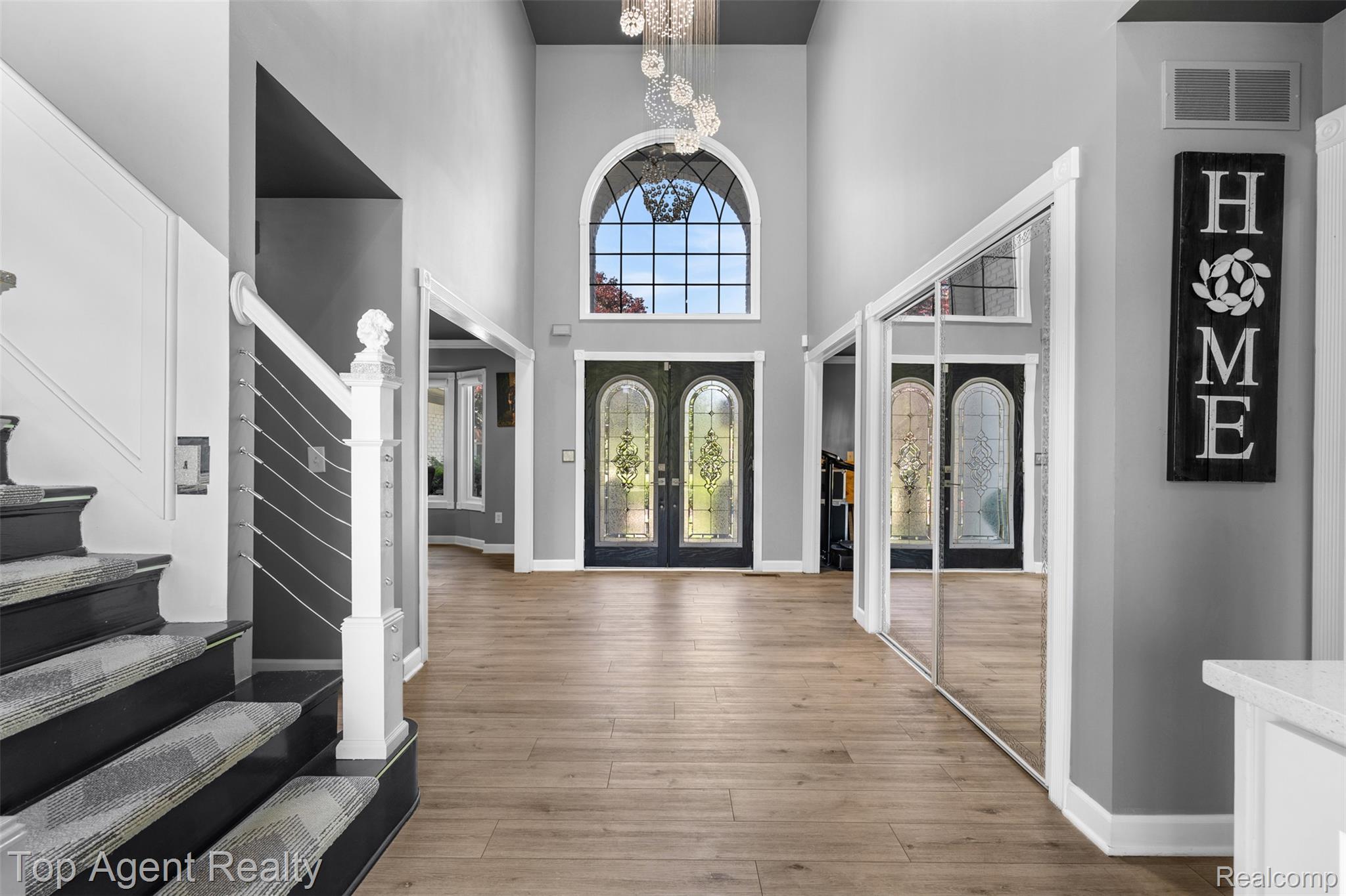 43912 Trillium Drive