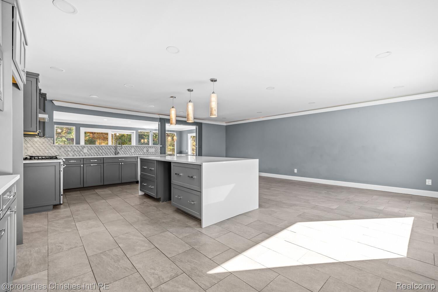 1375 Old Plank Road