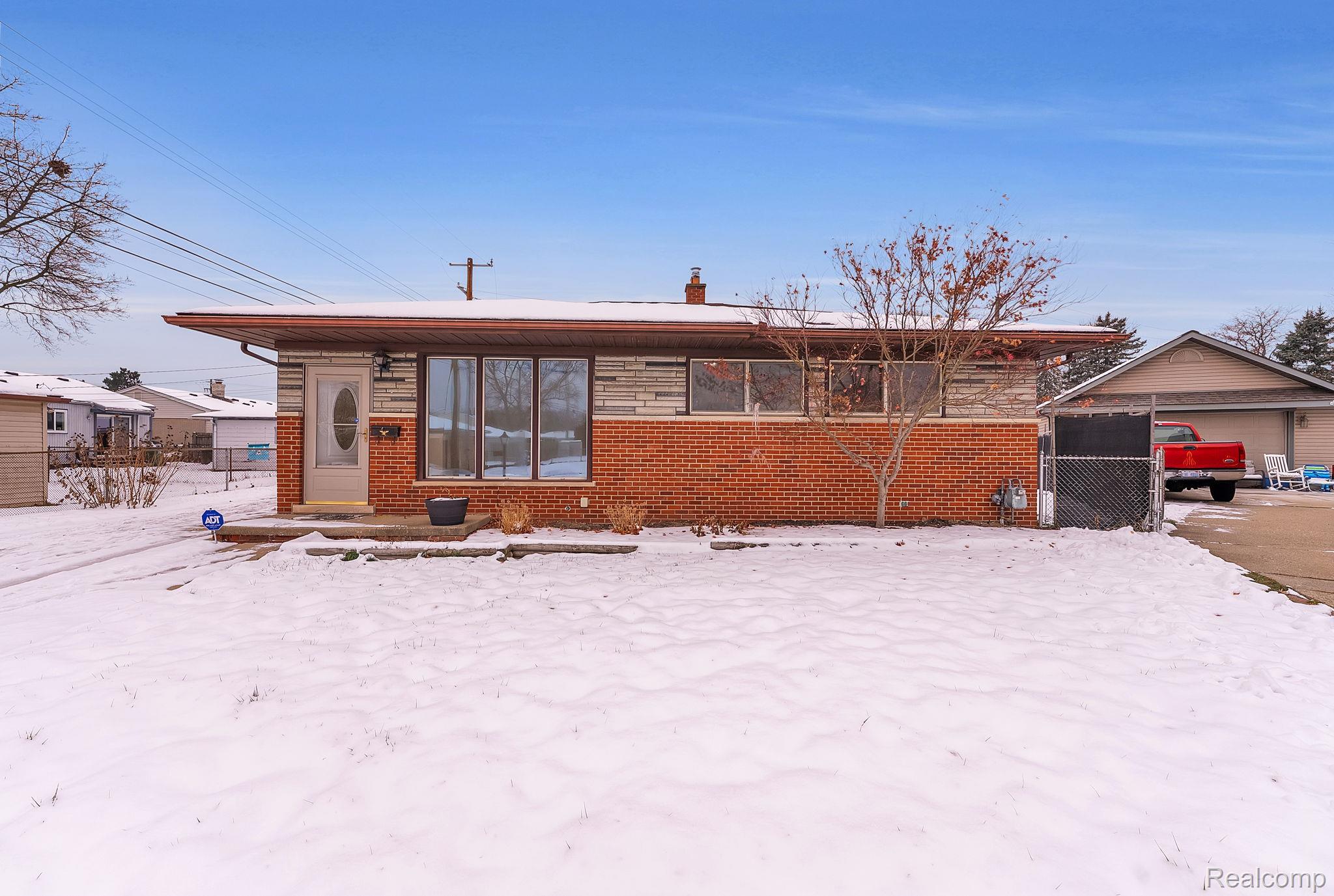 32658 Kathryn Street