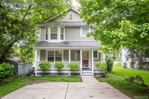 7457 ORE LAKE Road Hamburg Township MI 48116