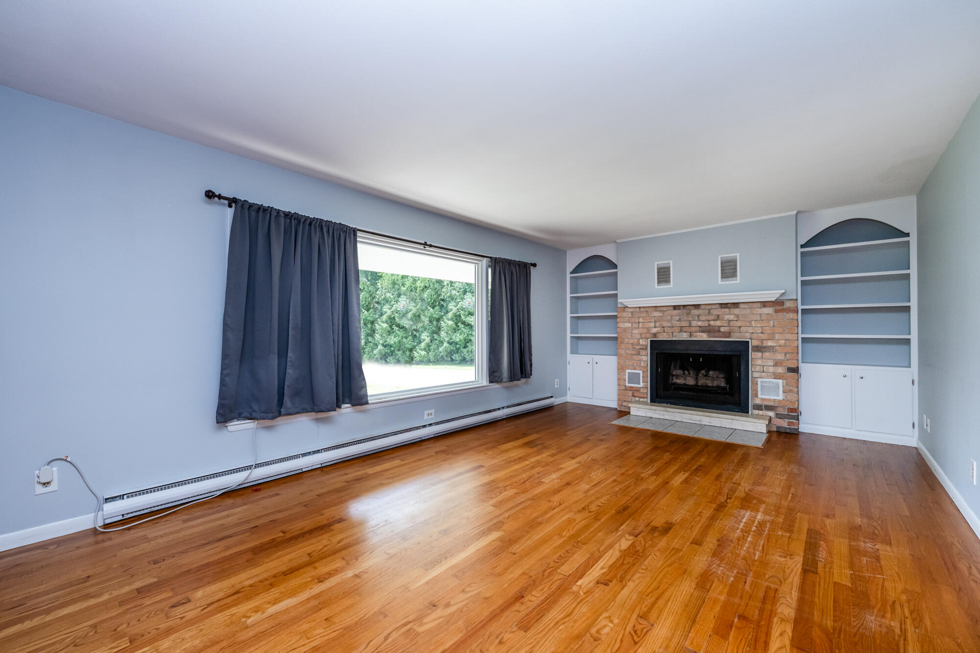 6845 Rosemary Drive