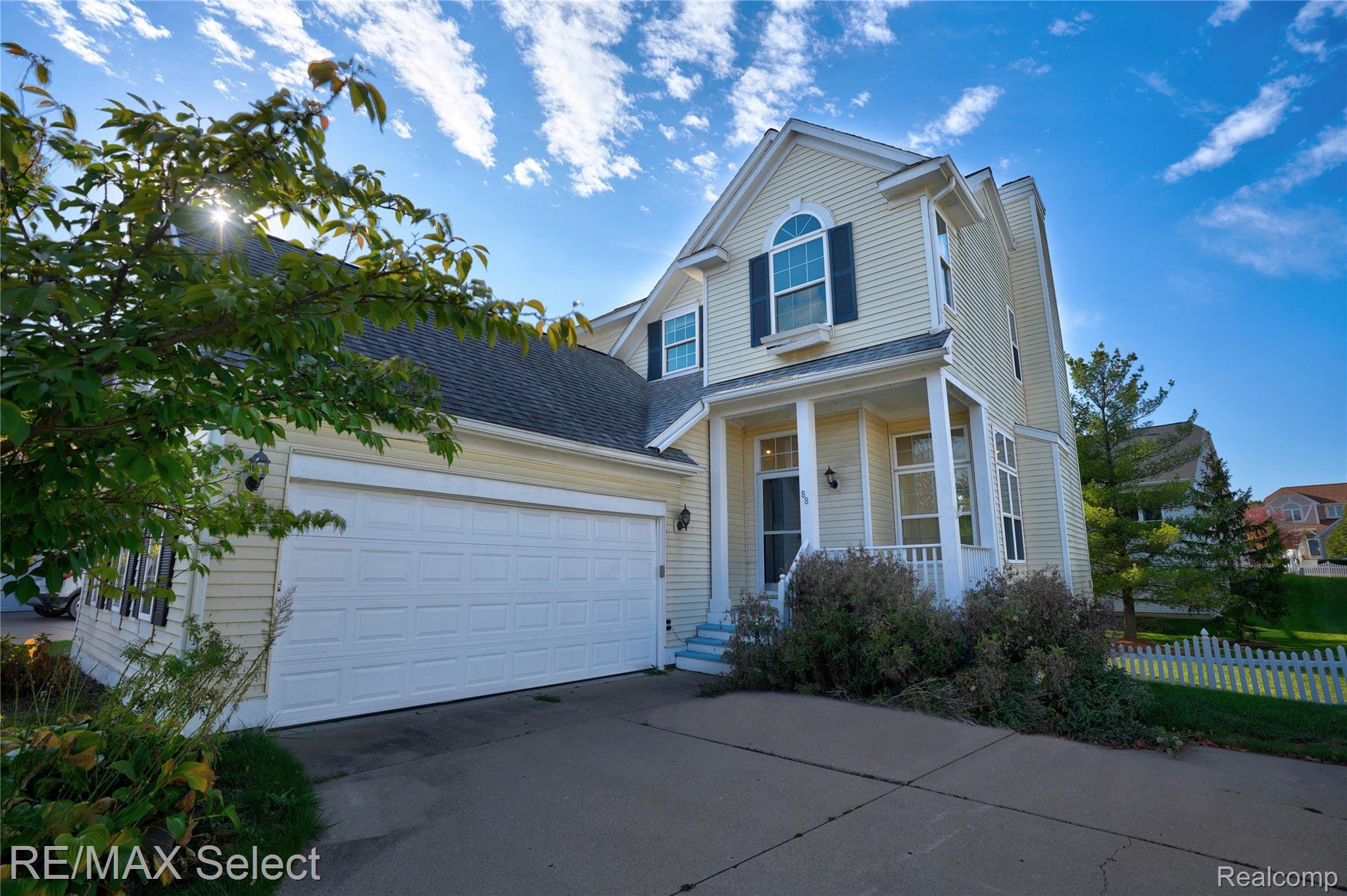 88 Champlain Boulevard