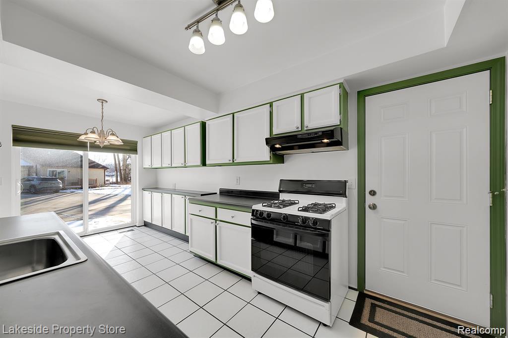 31824 Breezeway