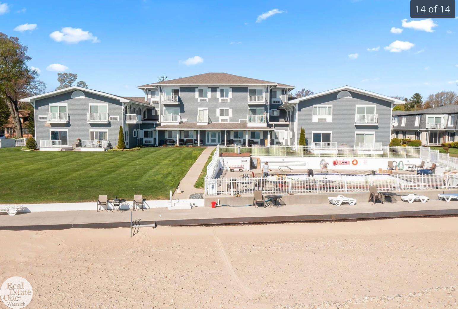 4500 Lakeshore Road