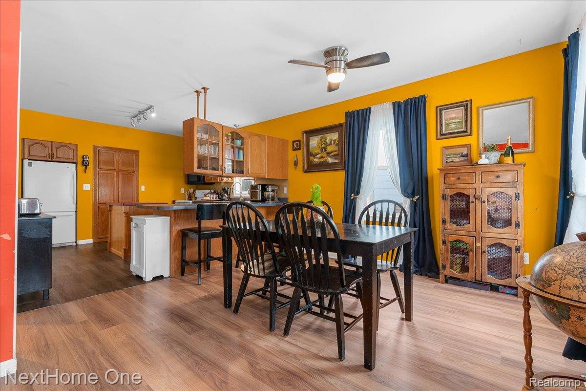 627 E Washington Street