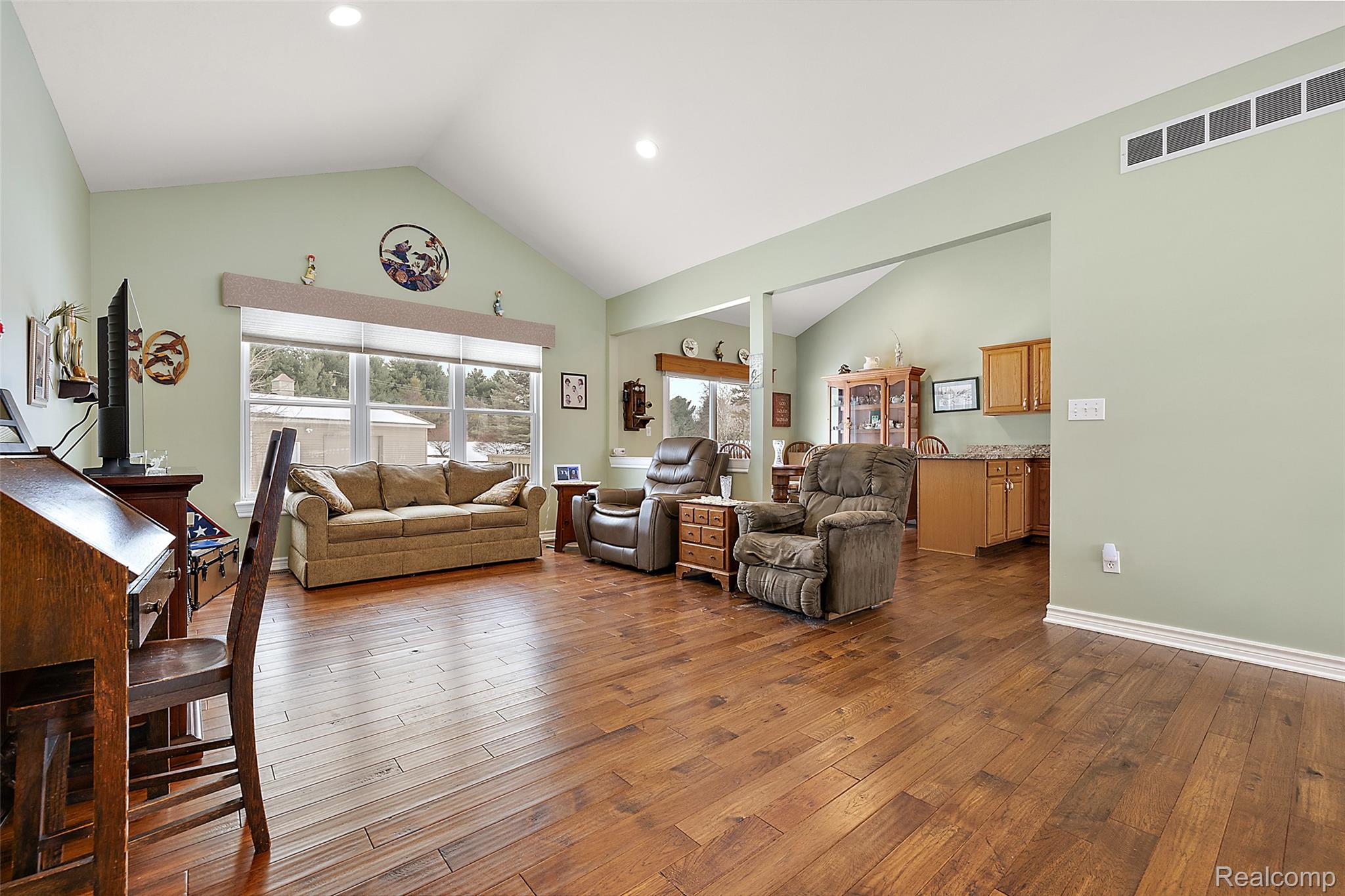 6140 Brookhaven Drive