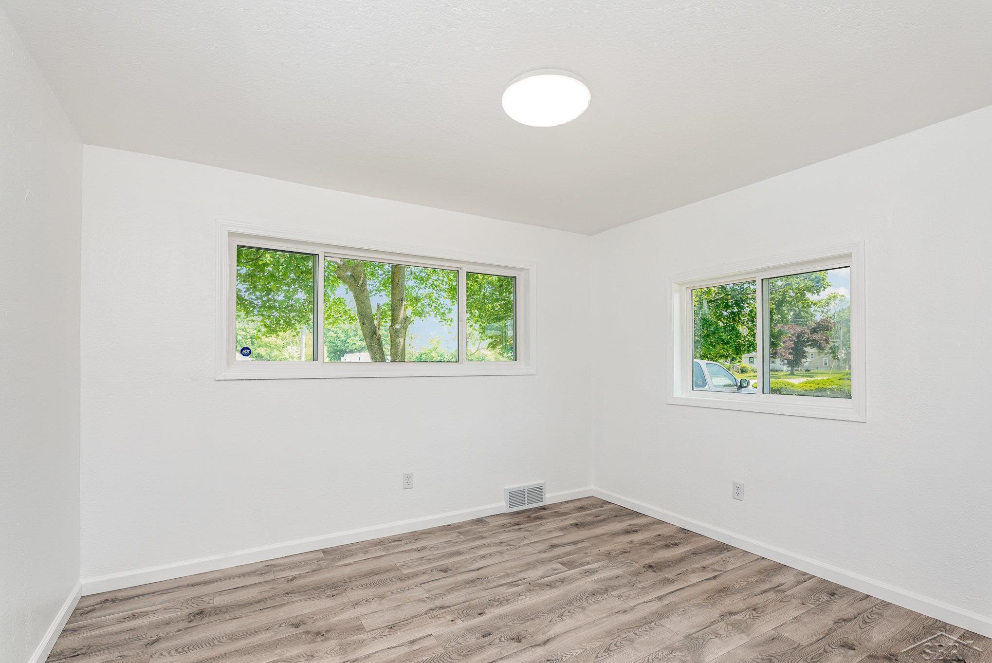 Saginaw City, Michigan 48601, United States, 3 Bedrooms Bedrooms, ,1 BathroomBathrooms,Residential,Active,150889