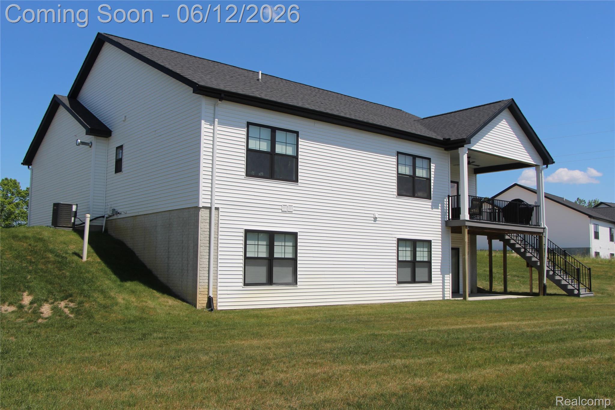 12824 Ivy Lane