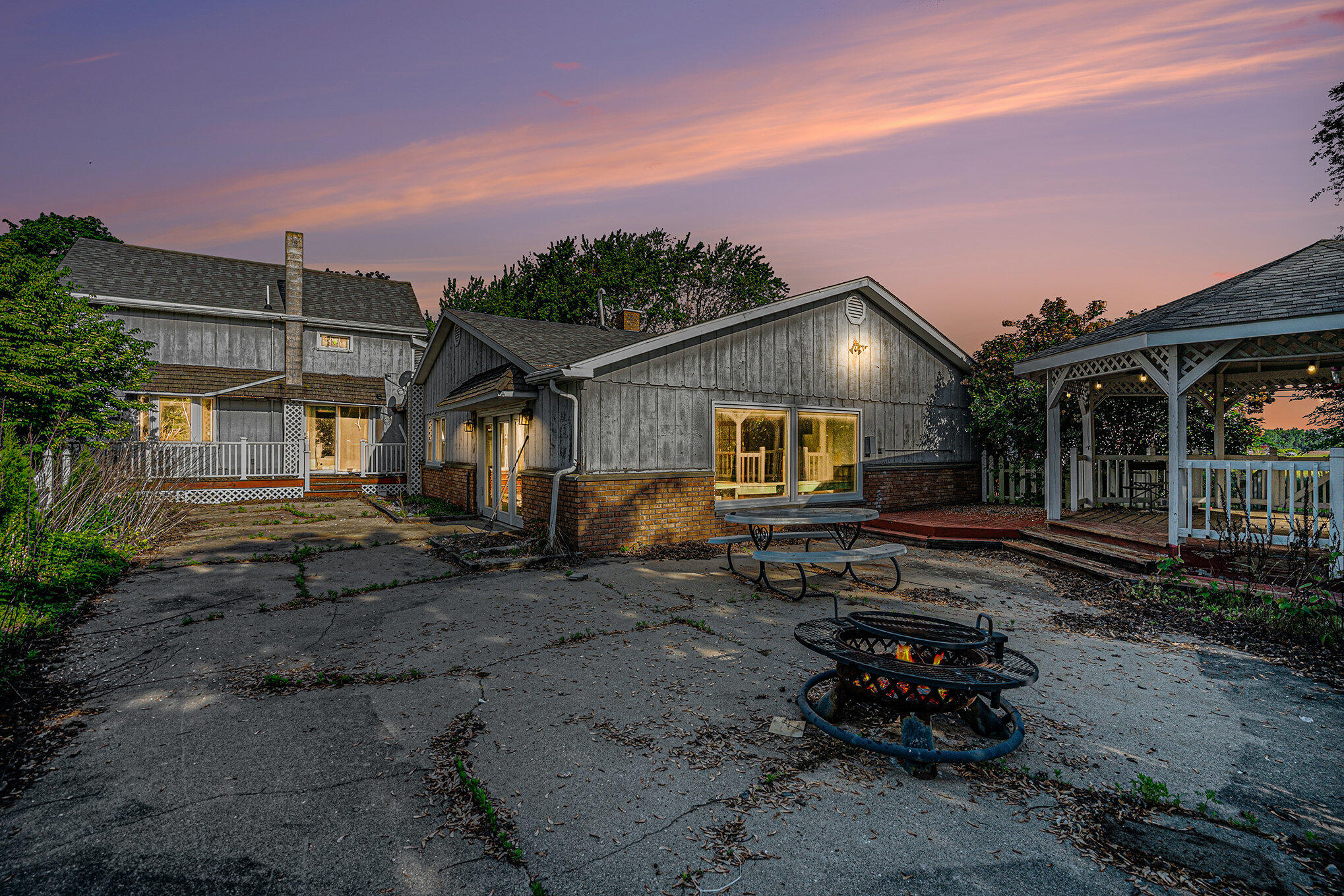 19100-146 Fairchild Road