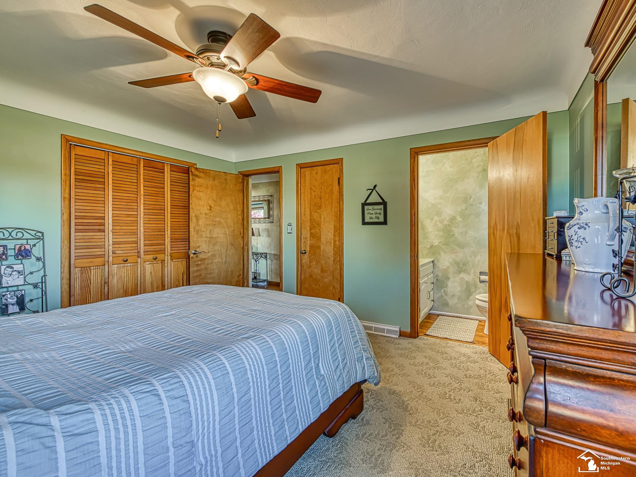 Monroe Charter Township, Michigan 48161, United States, 3 Bedrooms Bedrooms, ,3 BathroomsBathrooms,Residential,Active,240681