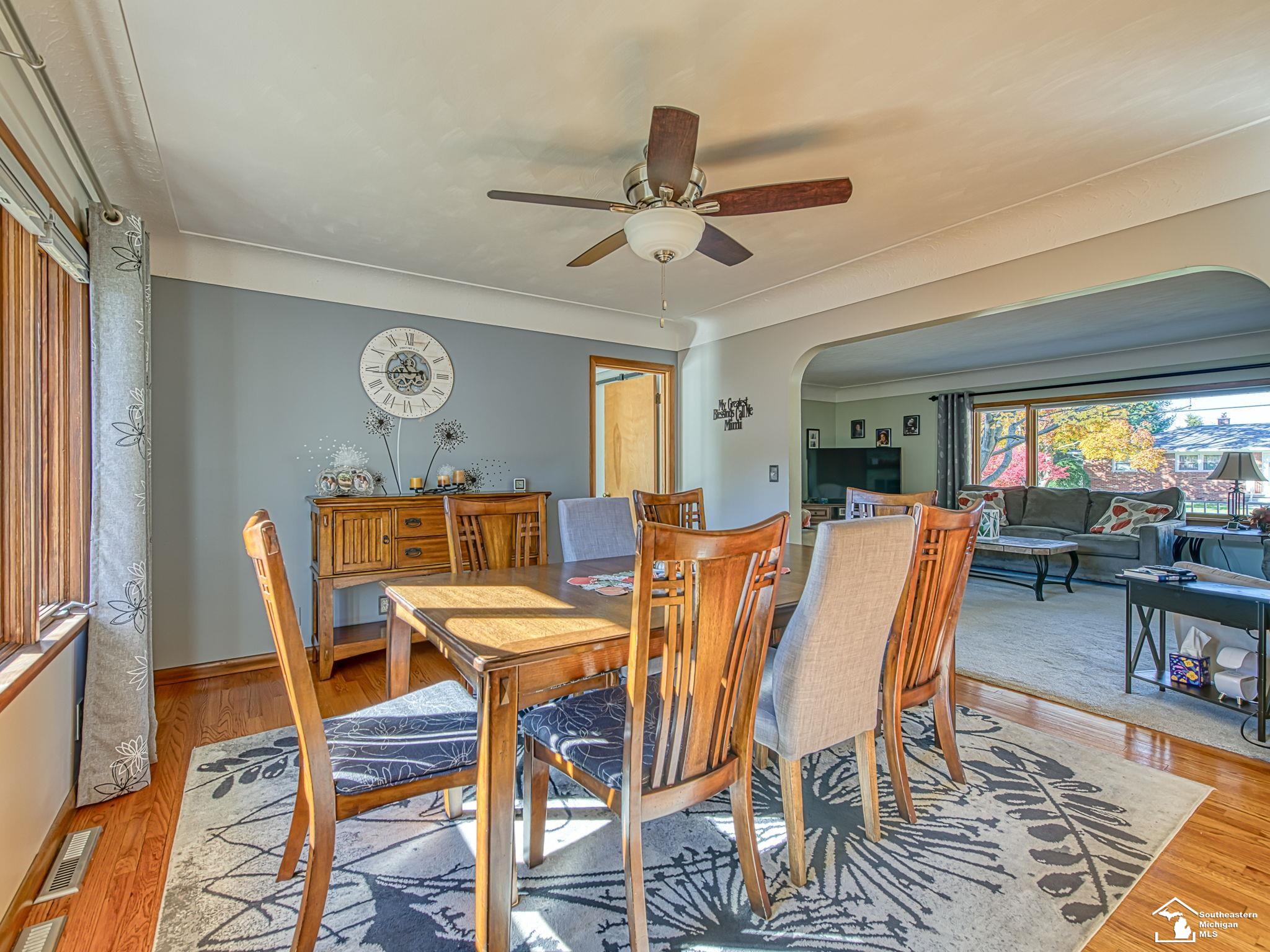 Monroe Charter Township, Michigan 48161, United States, 3 Bedrooms Bedrooms, ,3 BathroomsBathrooms,Residential,Active,240681