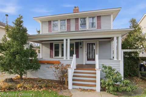 923 N Center Street Royal Oak City MI 48067