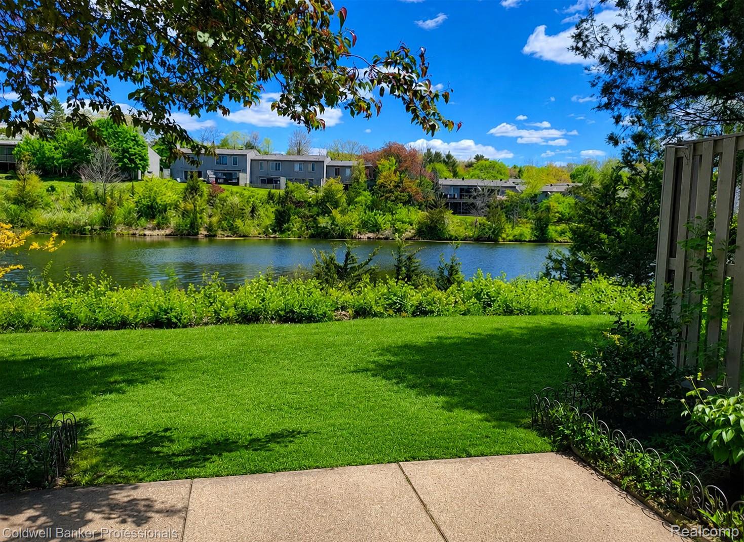 740 Peninsula Court