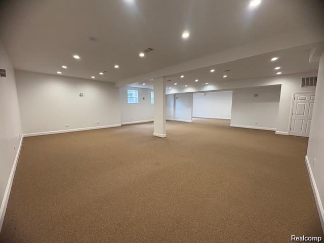 1550 N MILFORD Road 8 - 9