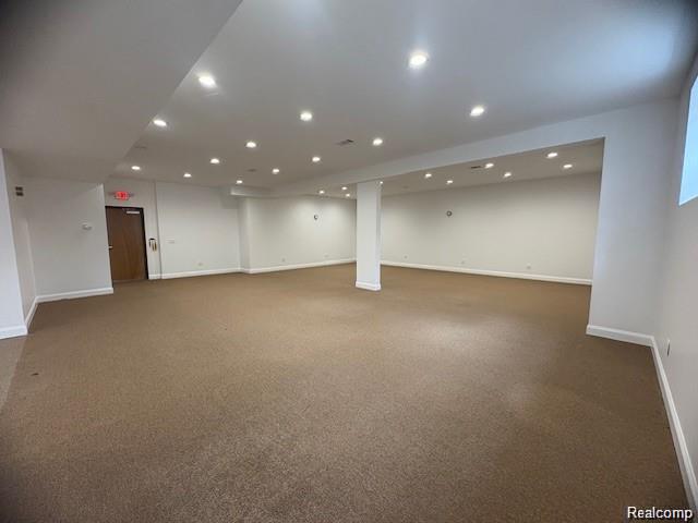 1550 N MILFORD Road 8 - 9