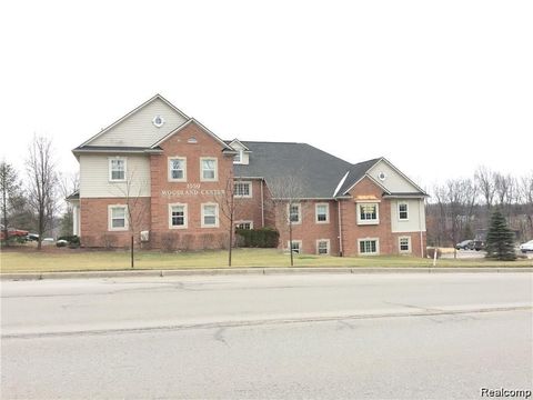 1550 N MILFORD Road 8 - 9 Milford Charter Township MI 48381