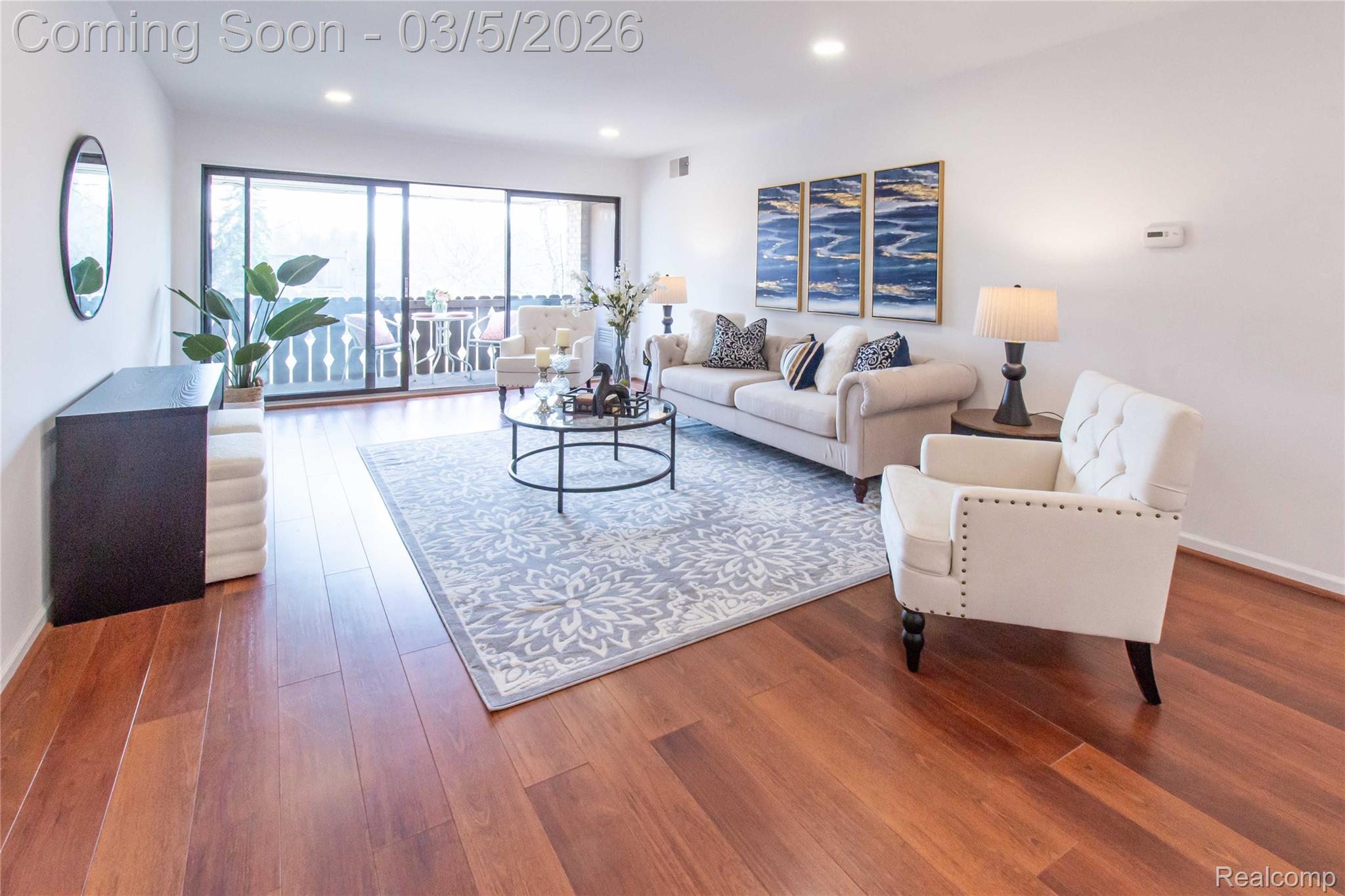 2104 Pauline Boulevard 305