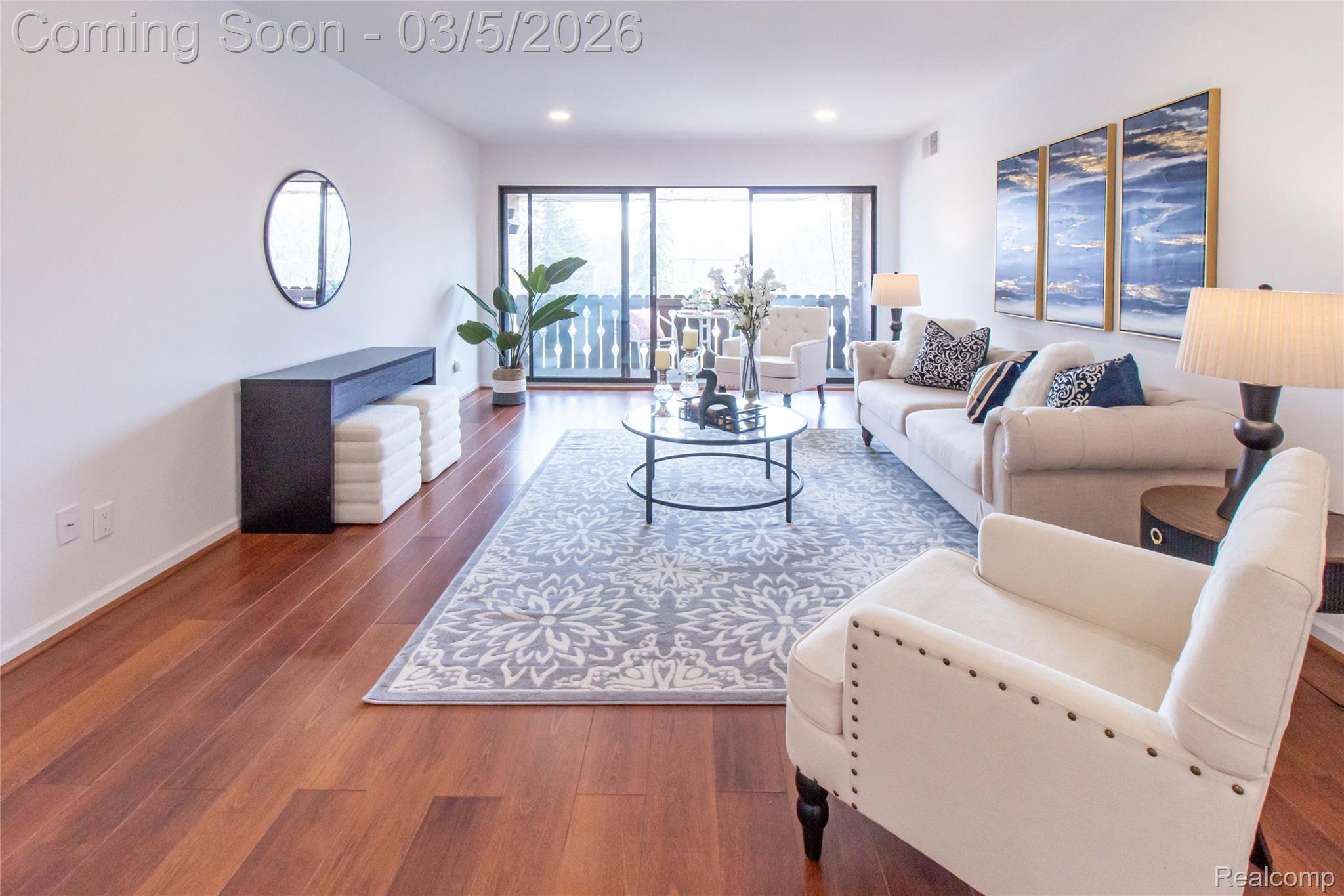 2104 Pauline Boulevard 305