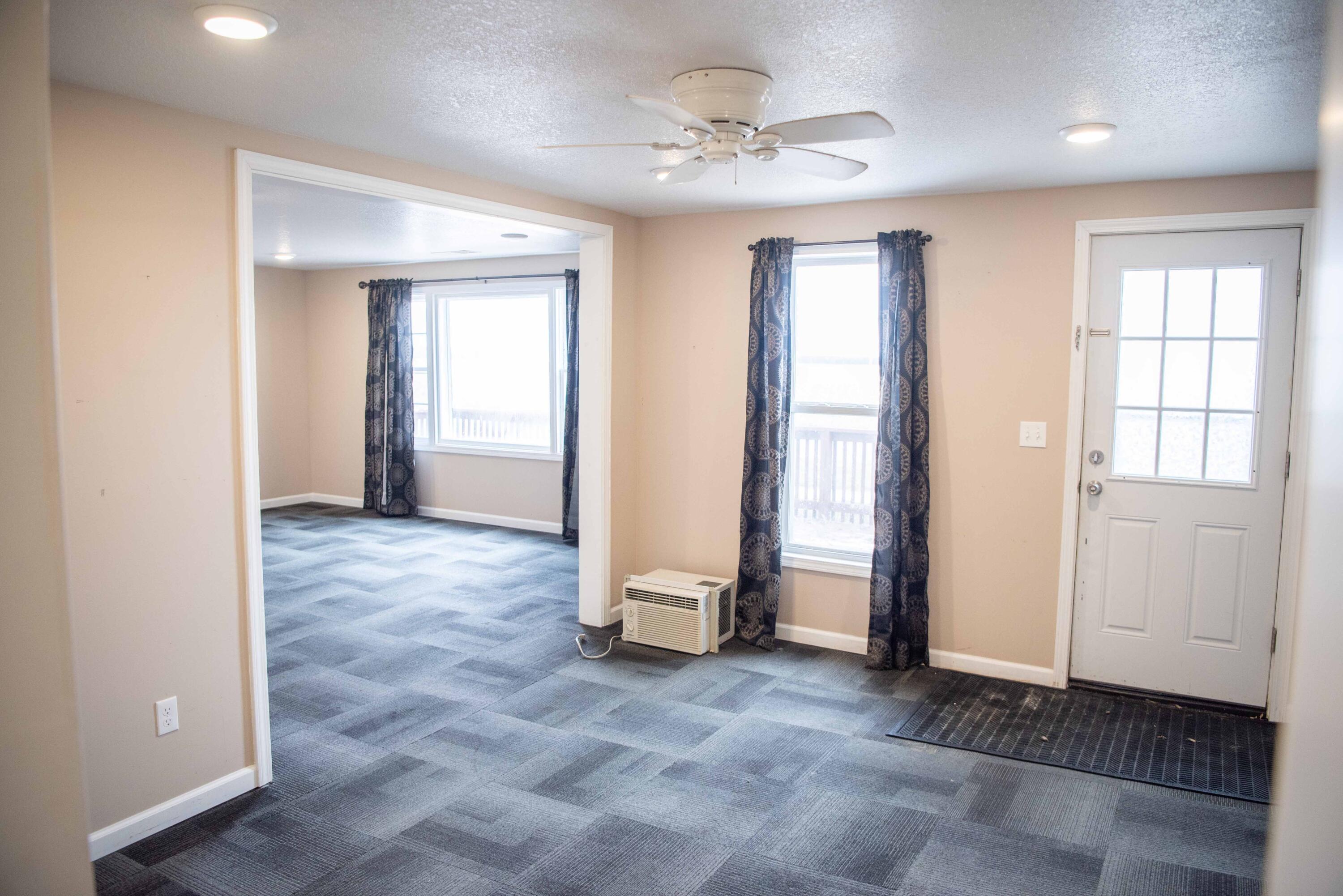 545 N Midland Street