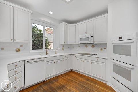 Tiny photo for 46309 Cordoba Drive, Novi City, MI 48374 (MLS # 58050224805)