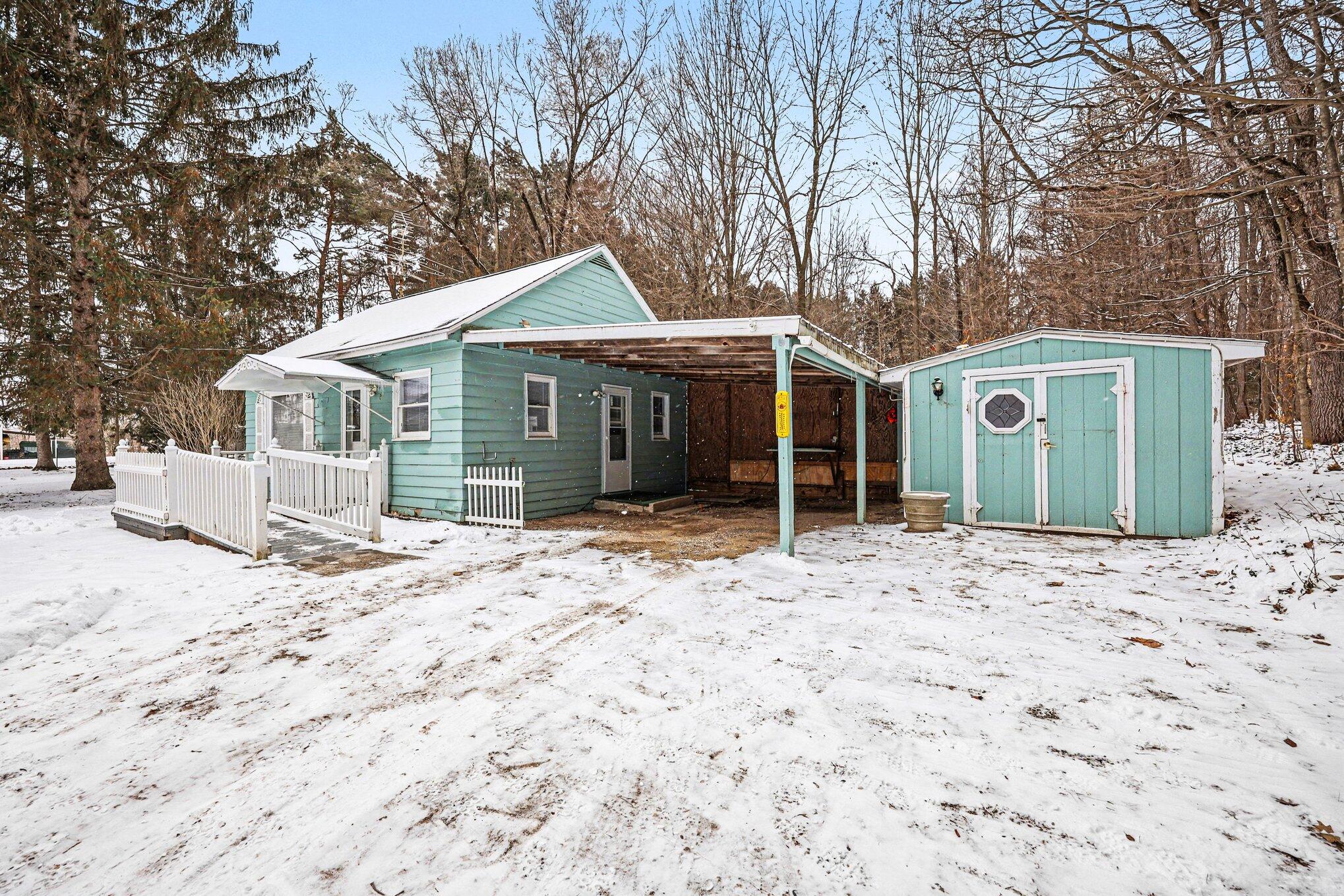 13249 Algoma Avenue NE