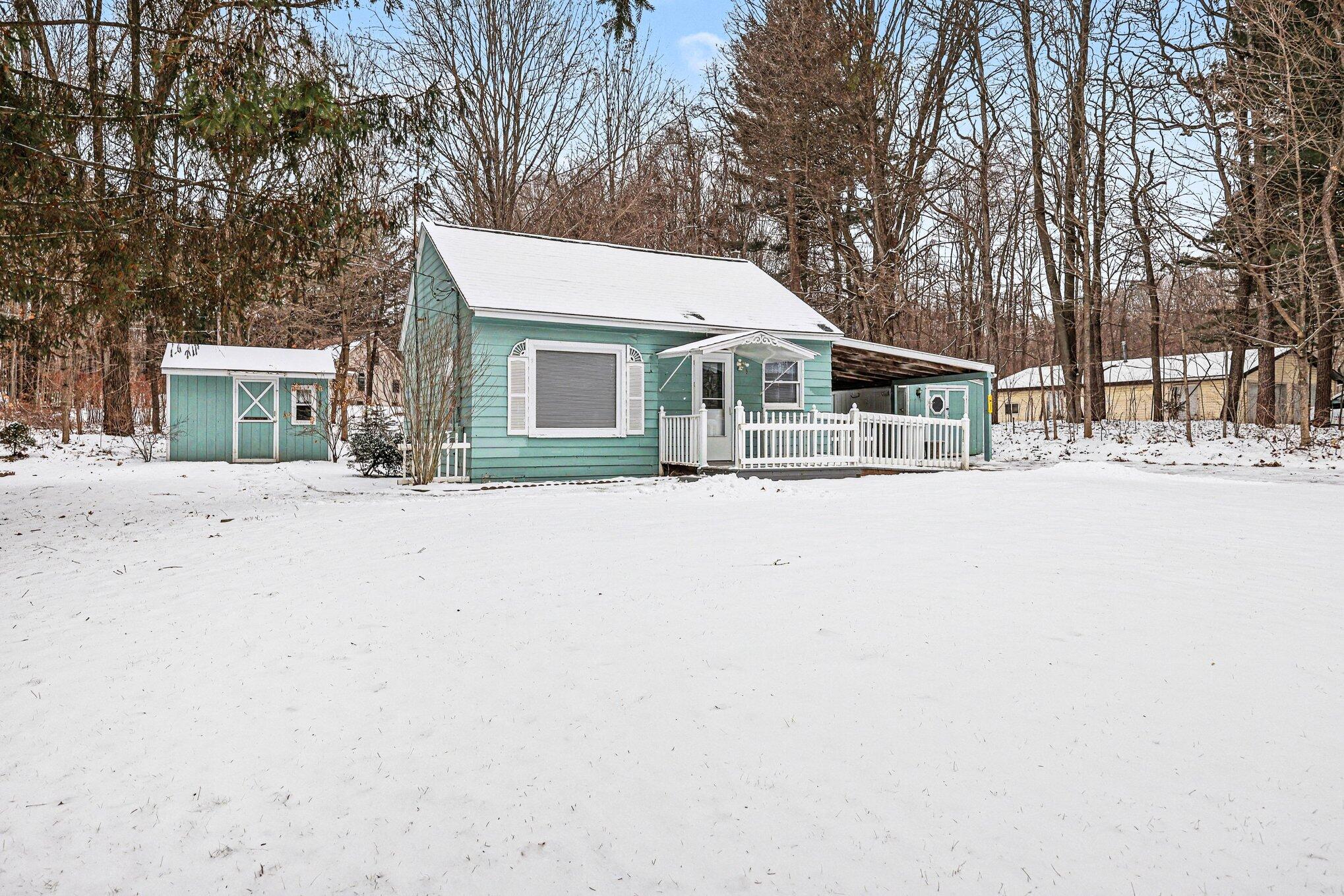 13249 Algoma Avenue NE