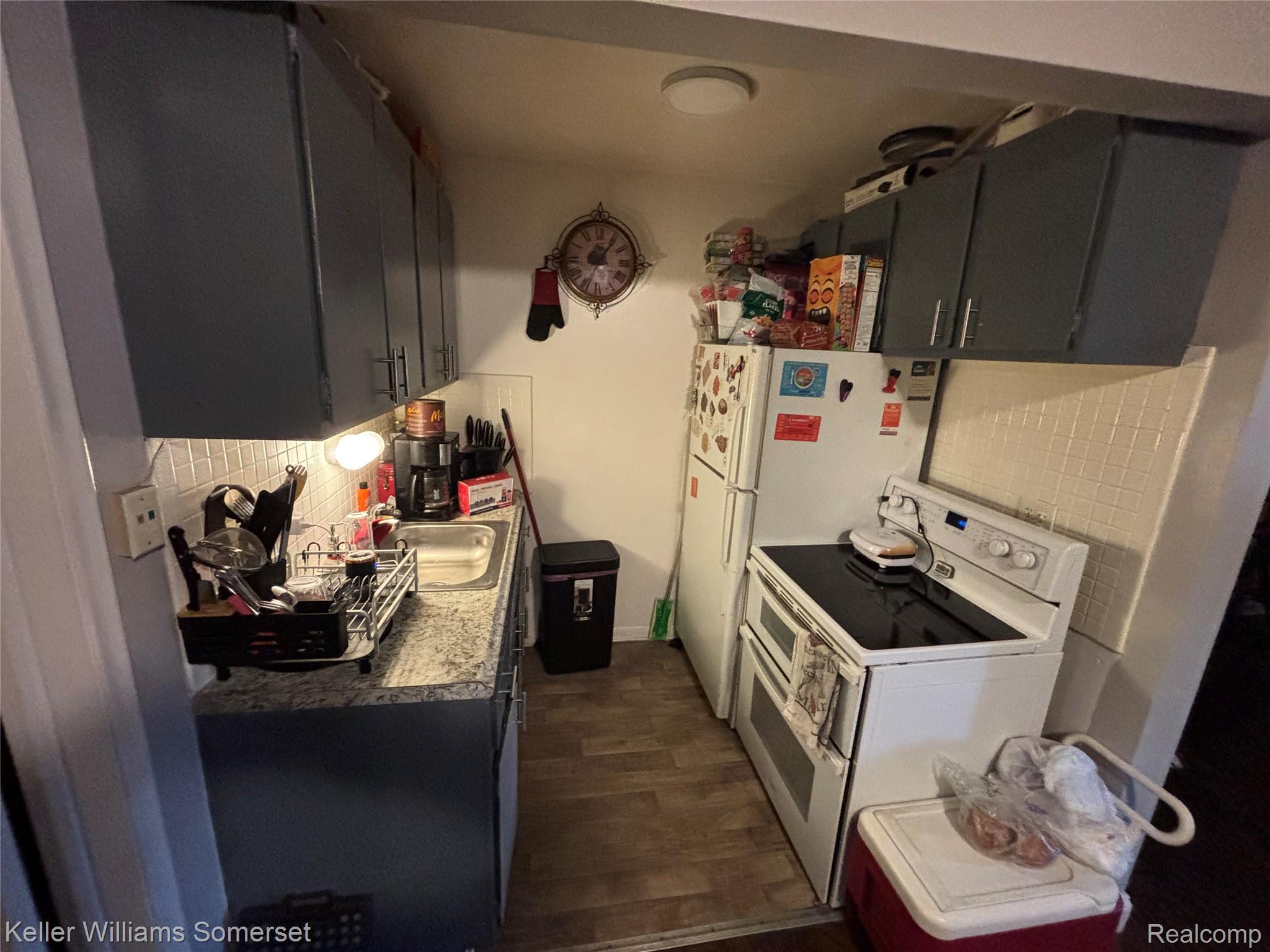 17161 Redford Street 203