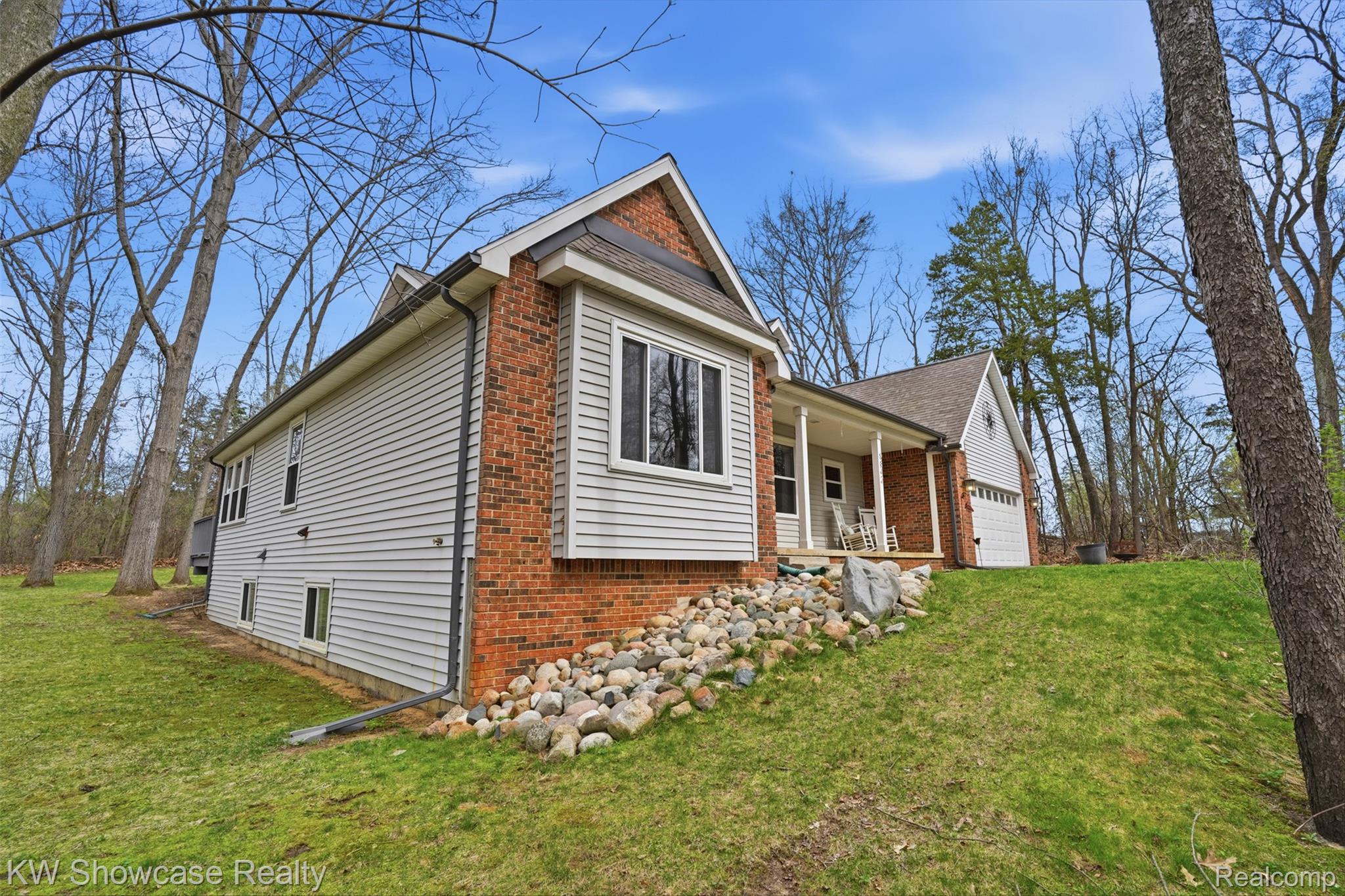 9842 Cedar Island Road