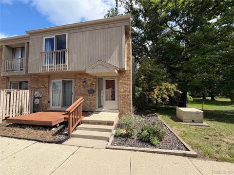 Photo for 629 Oakbrook 18