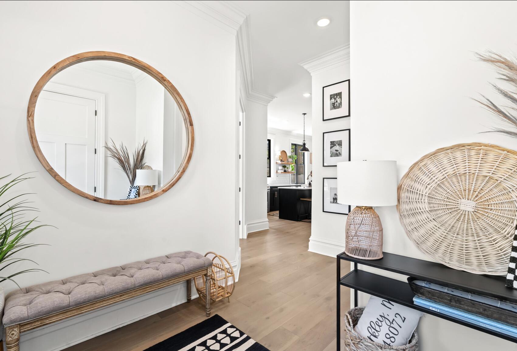 1886 Henrietta Street