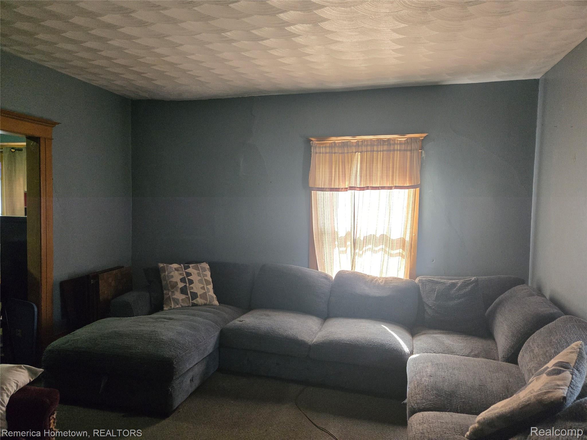 431 W Walnut Street