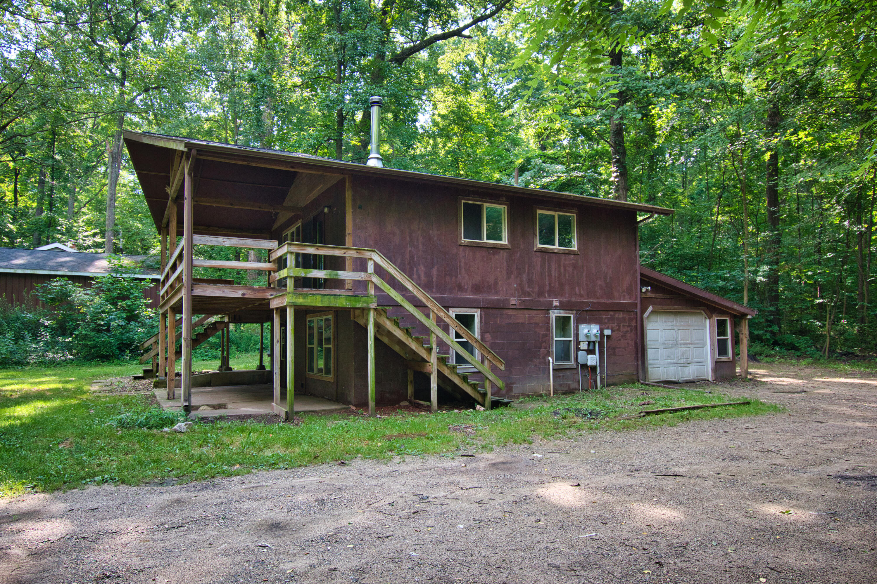 23627 Glenwood Drive