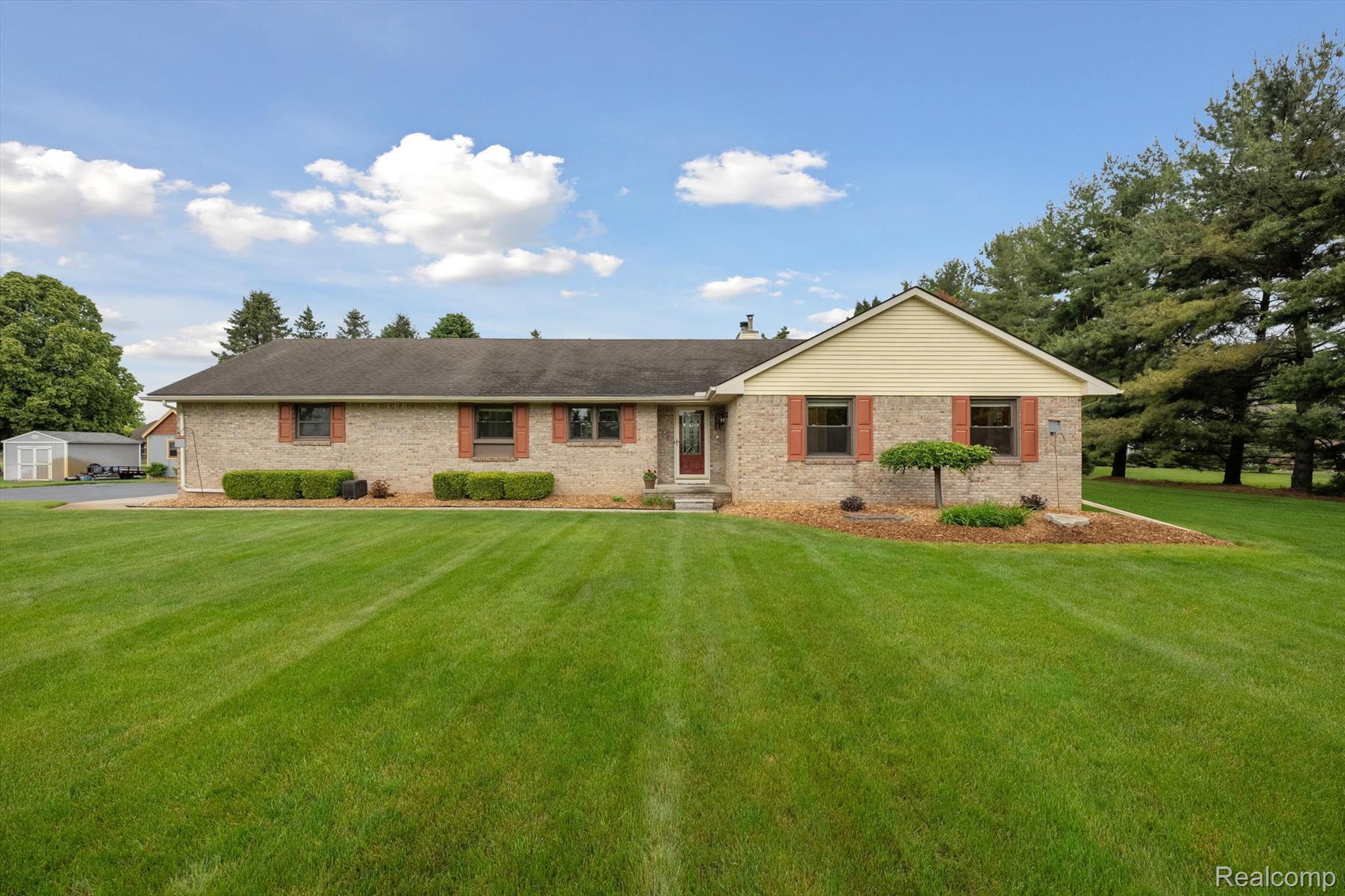 9762 Dickerson Court