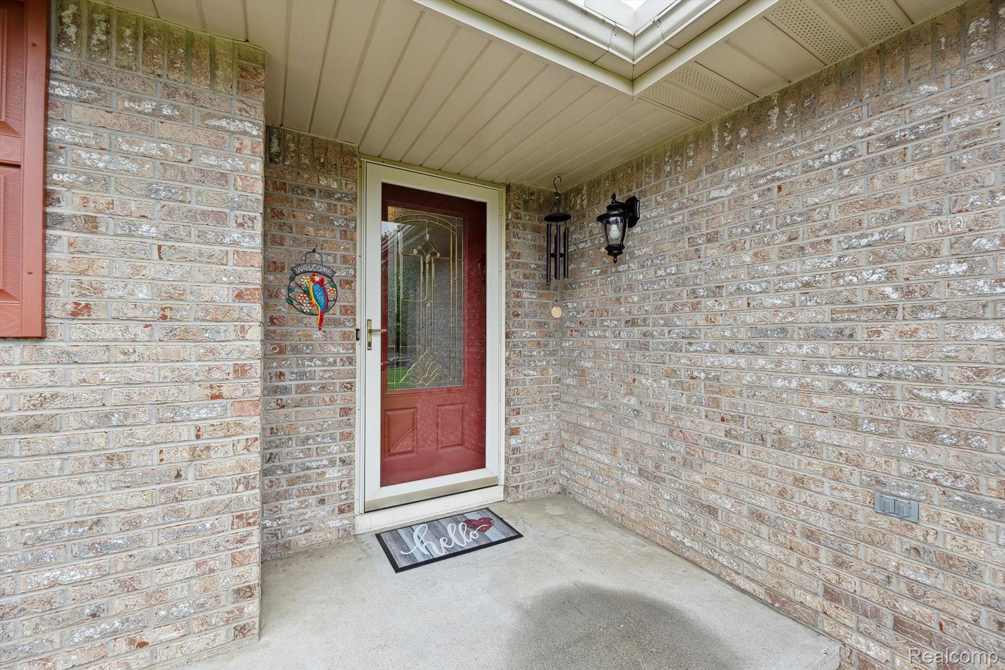 9762 Dickerson Court