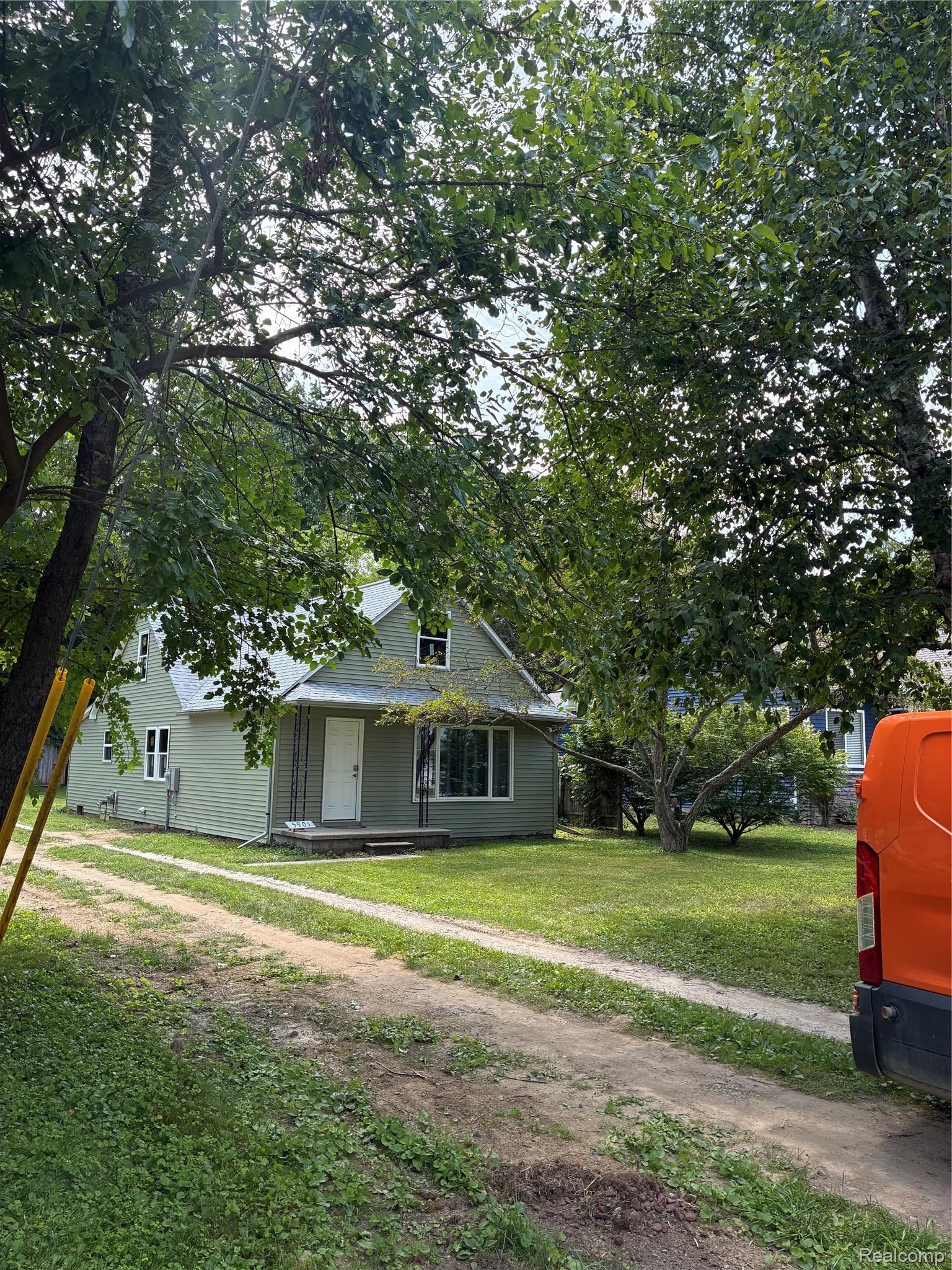 5901 Felske Drive