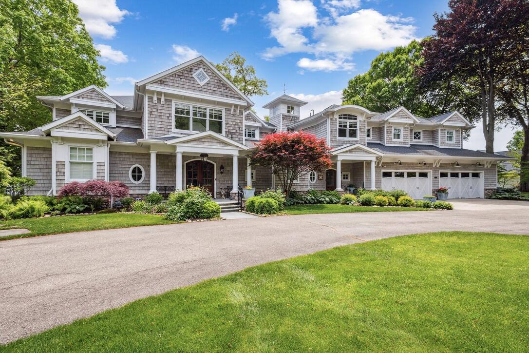 20331 Blairs View Drive