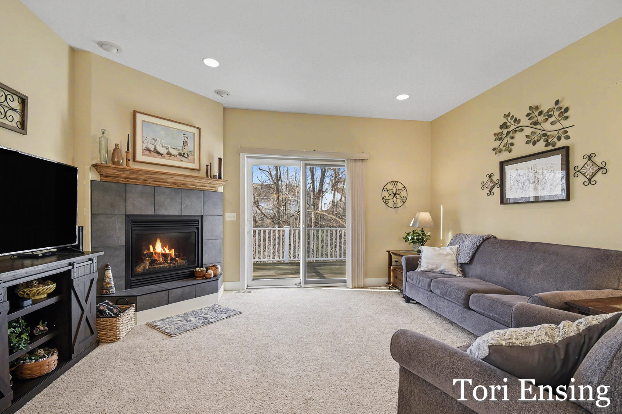 1421 Trail View Drive