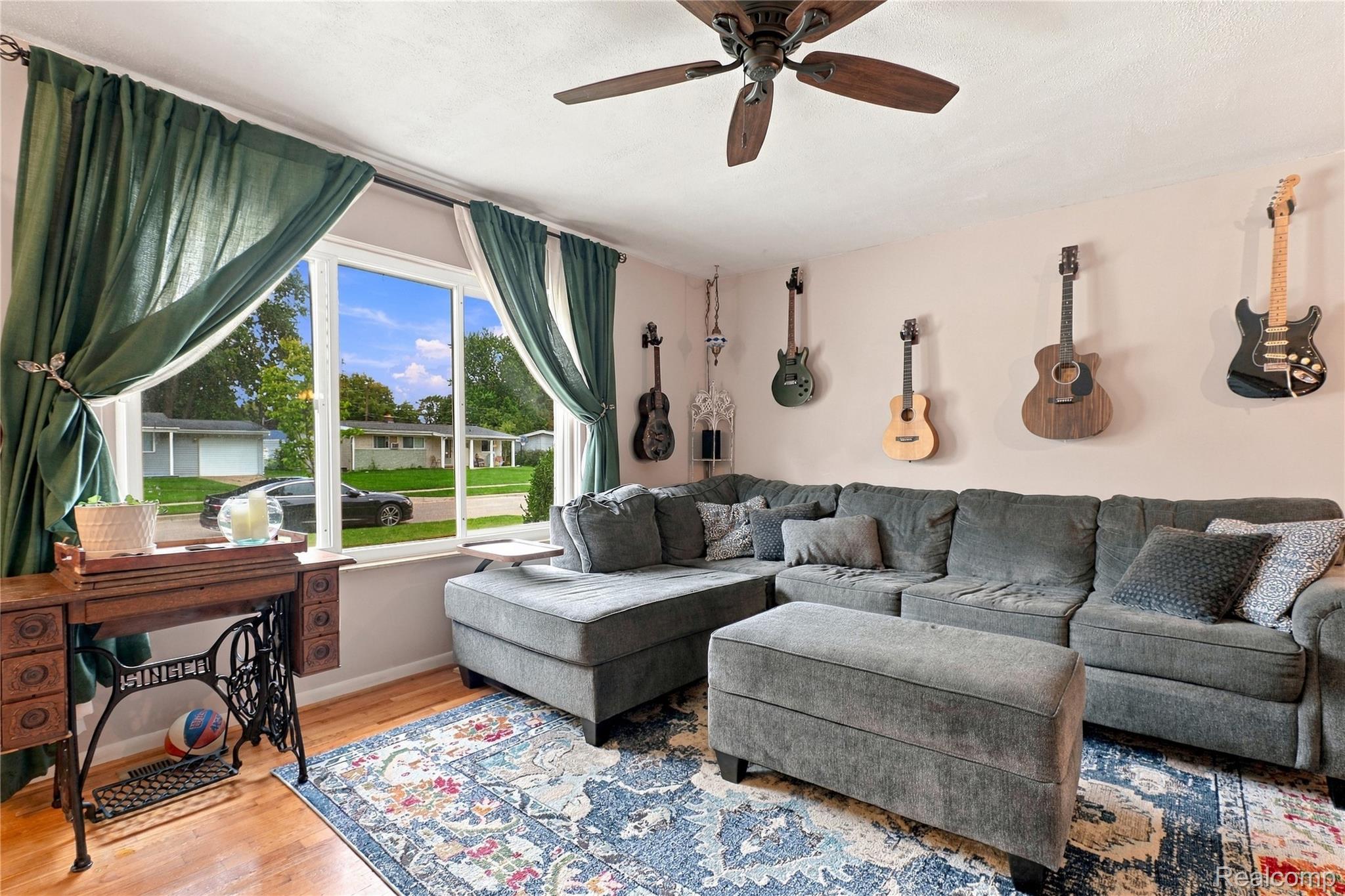 5142 Daval Drive