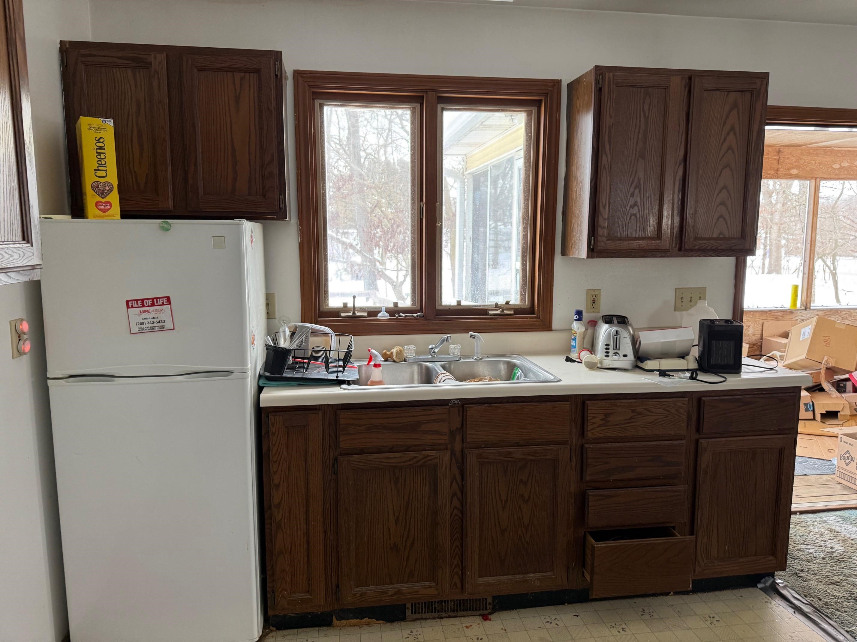 341 E MICHIGAN Avenue