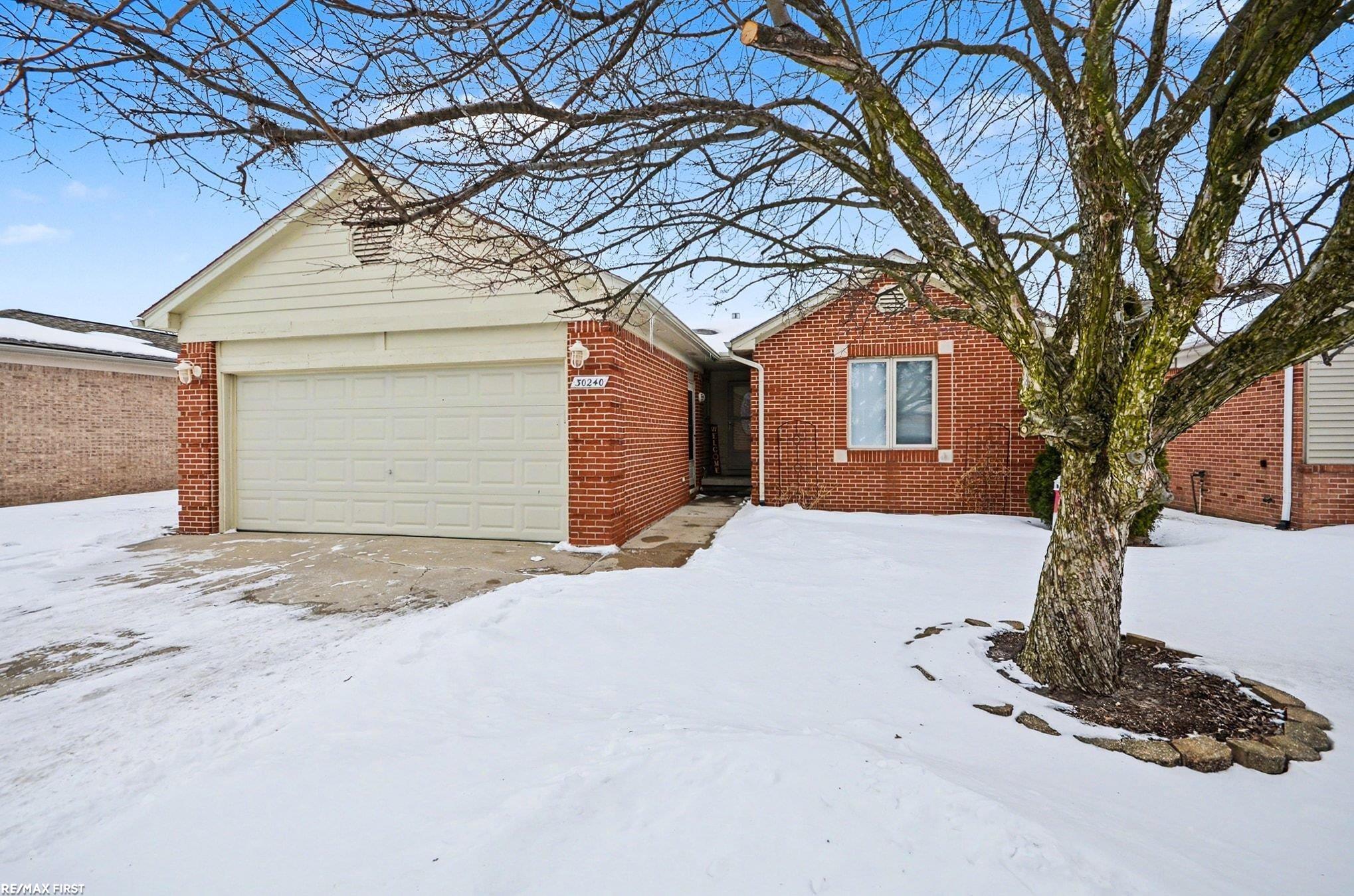 30240 Madison Avenue