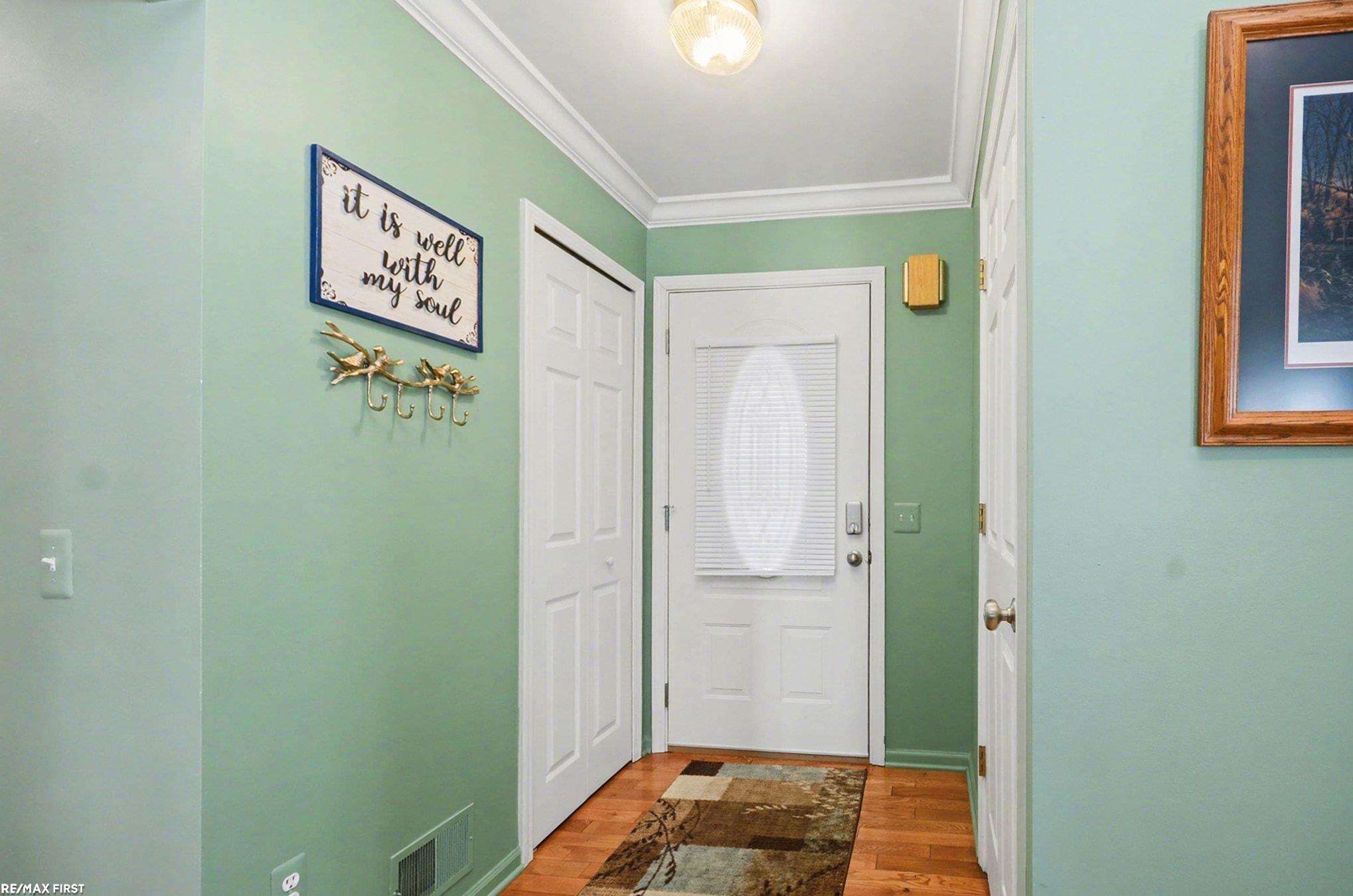 30240 Madison Avenue