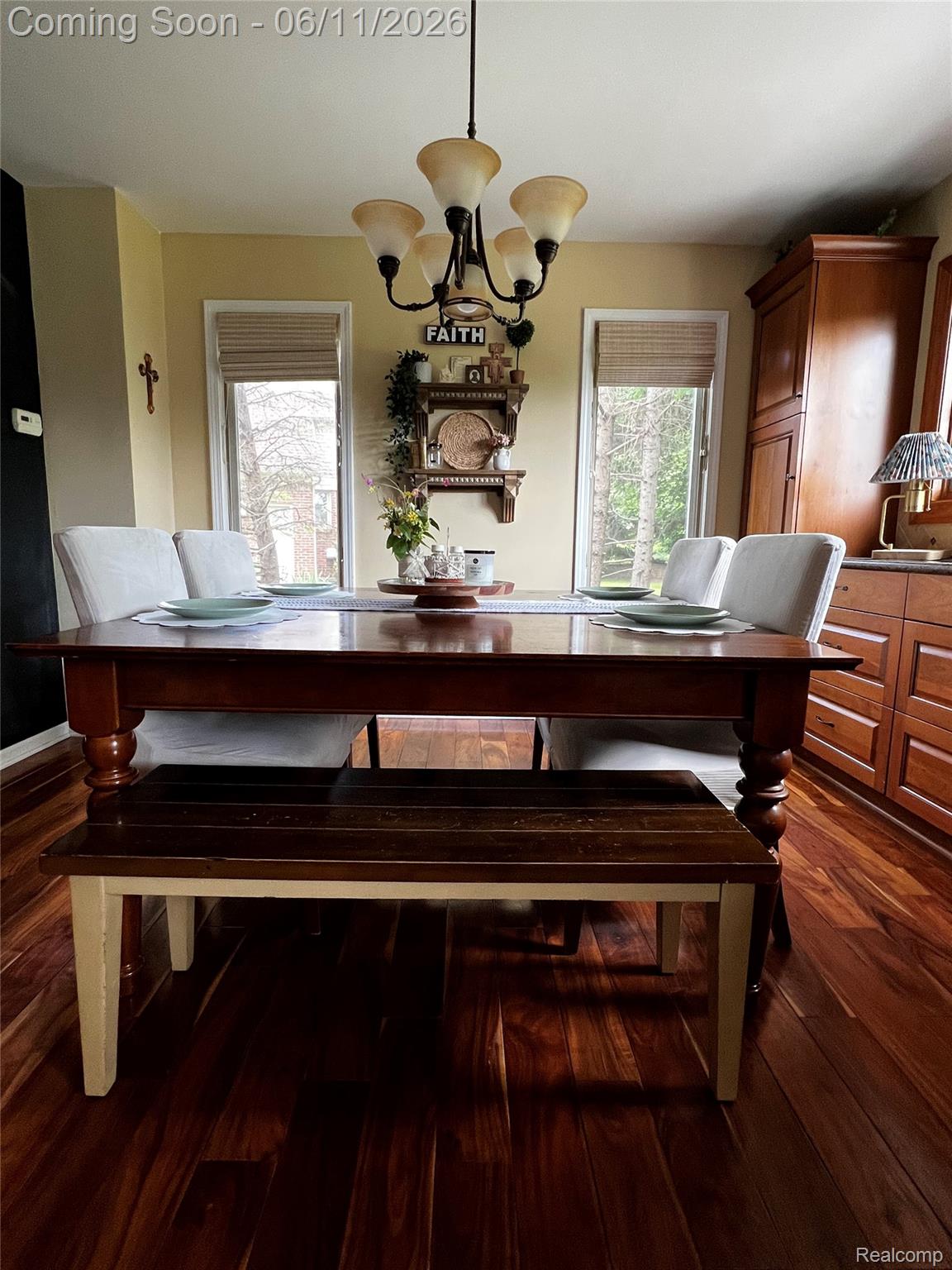 9158 Trillium Lane