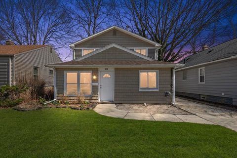 4110 Phillips Avenue Berkley City Oakland MI 48072