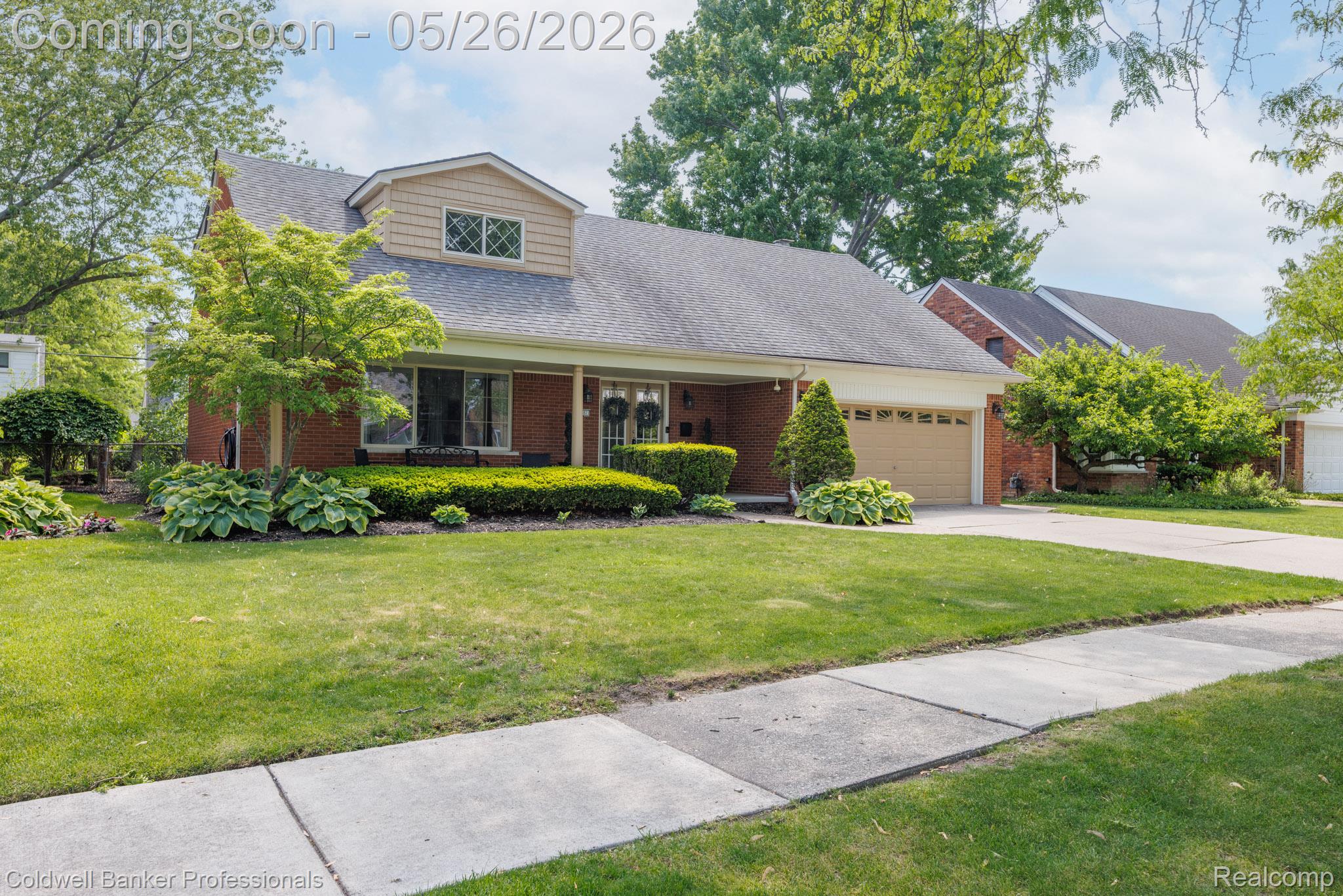 1387 Edmundton Drive