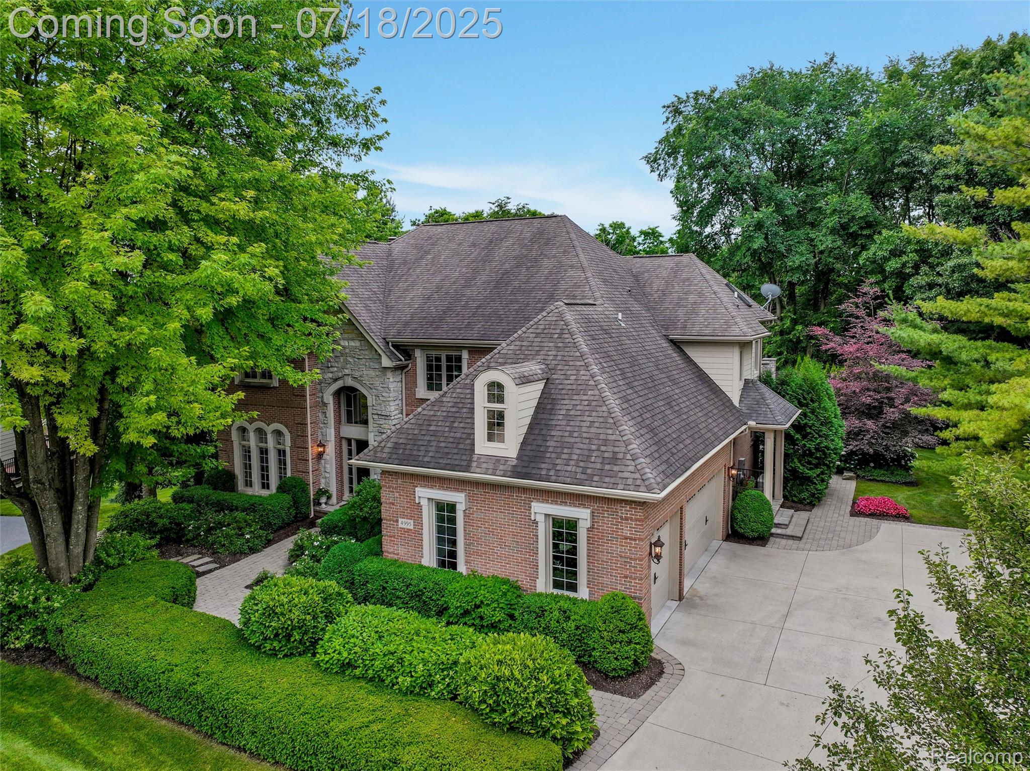 4995 Highland Court