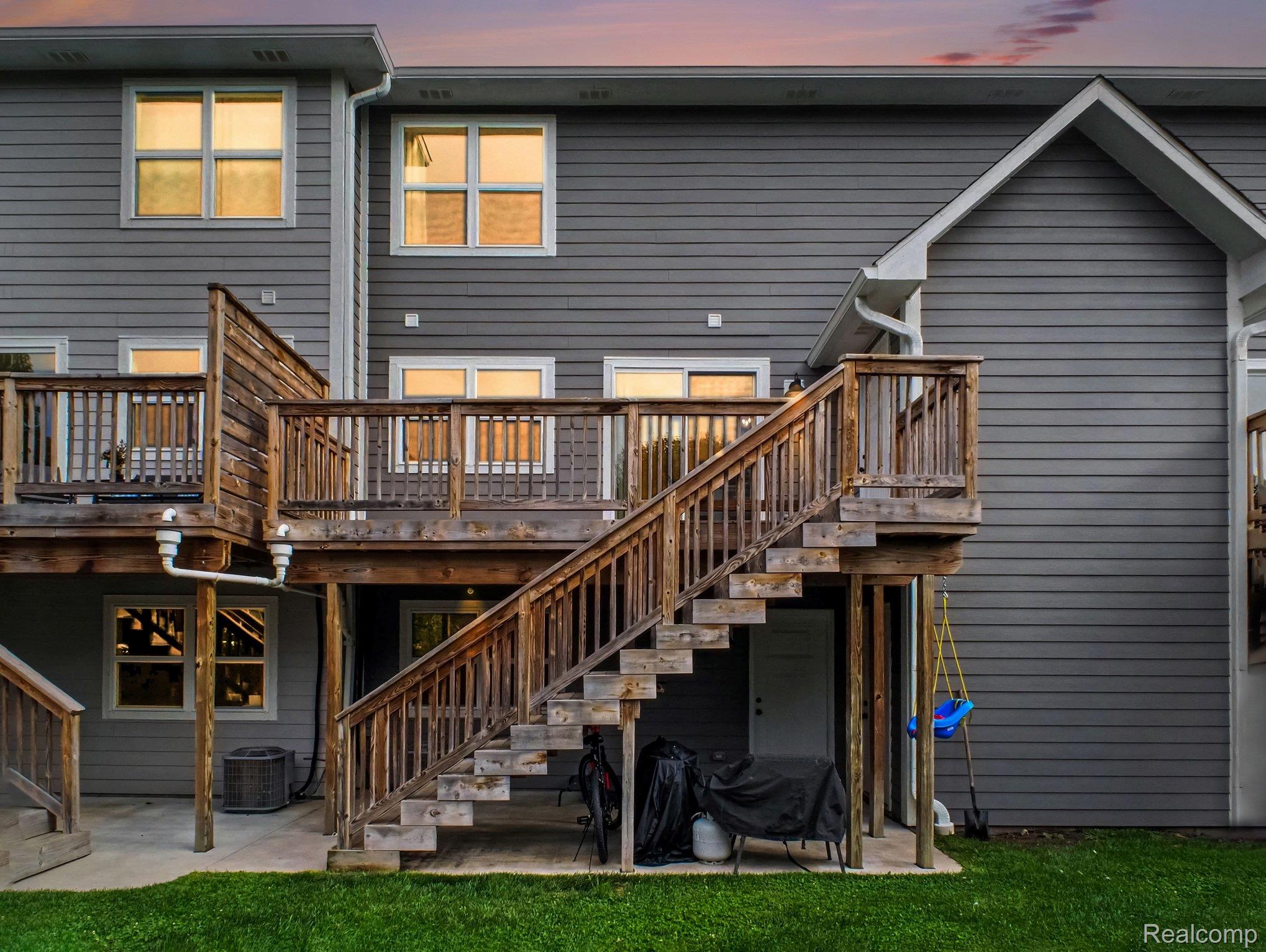 204 Oakwood Street