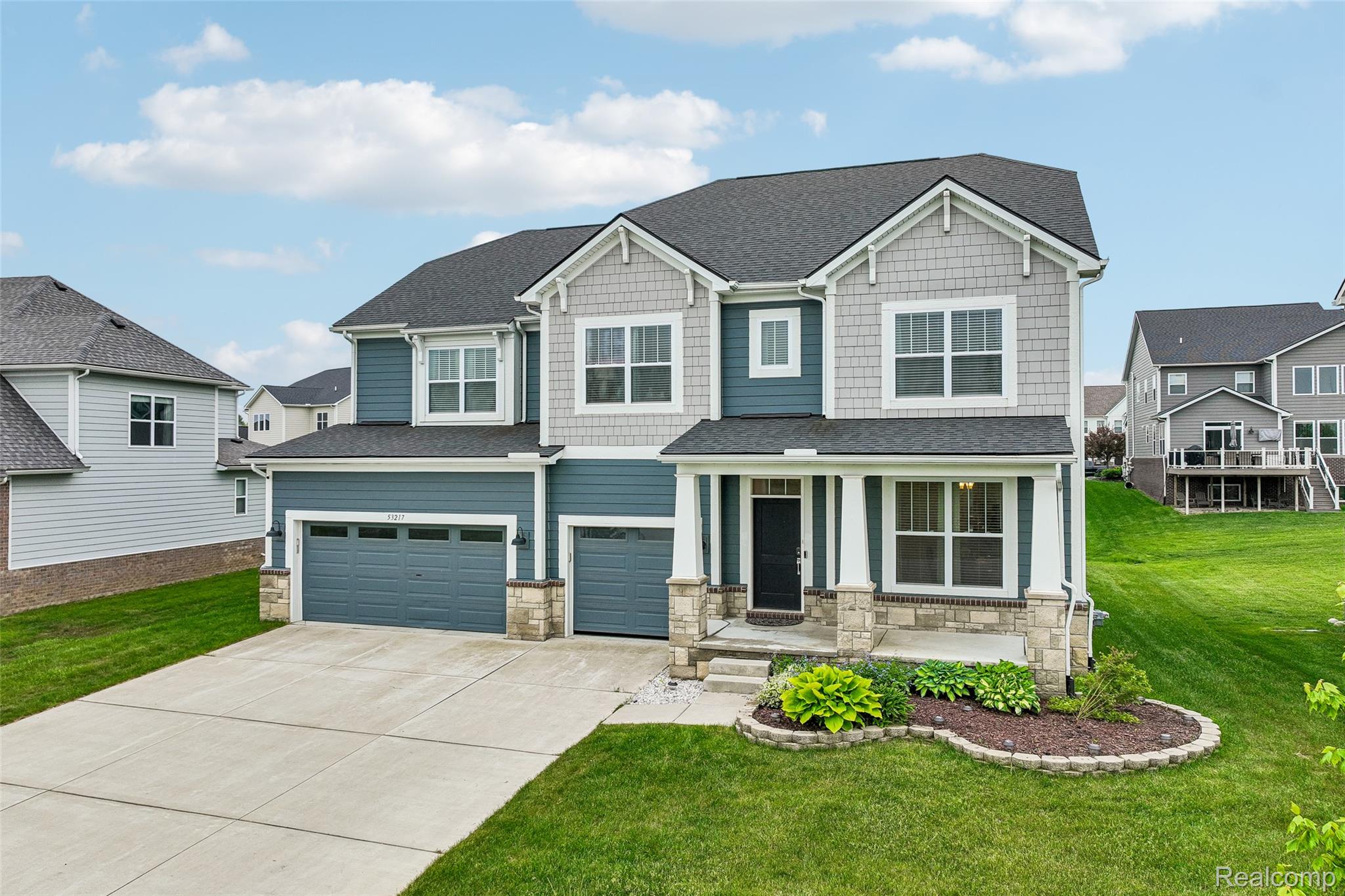 53217 Bay Laurel Lane