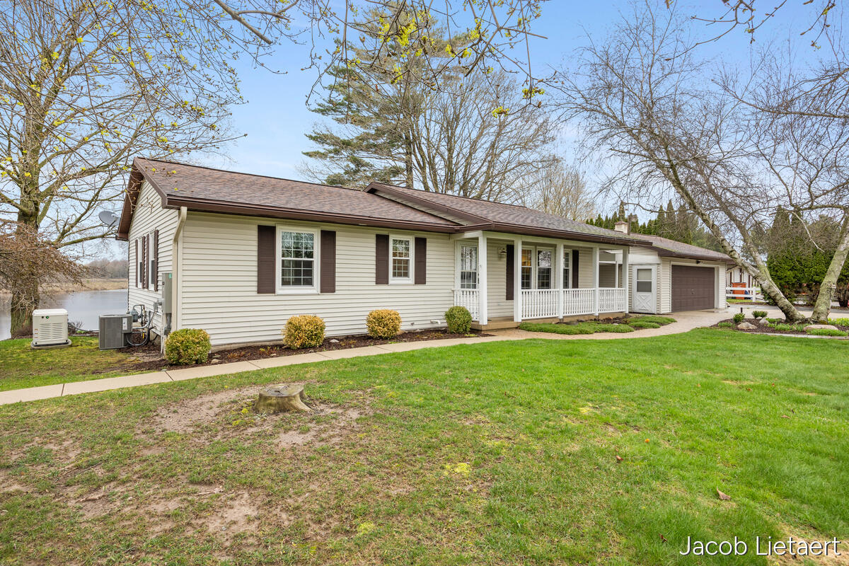 9555 Whittall Street NE