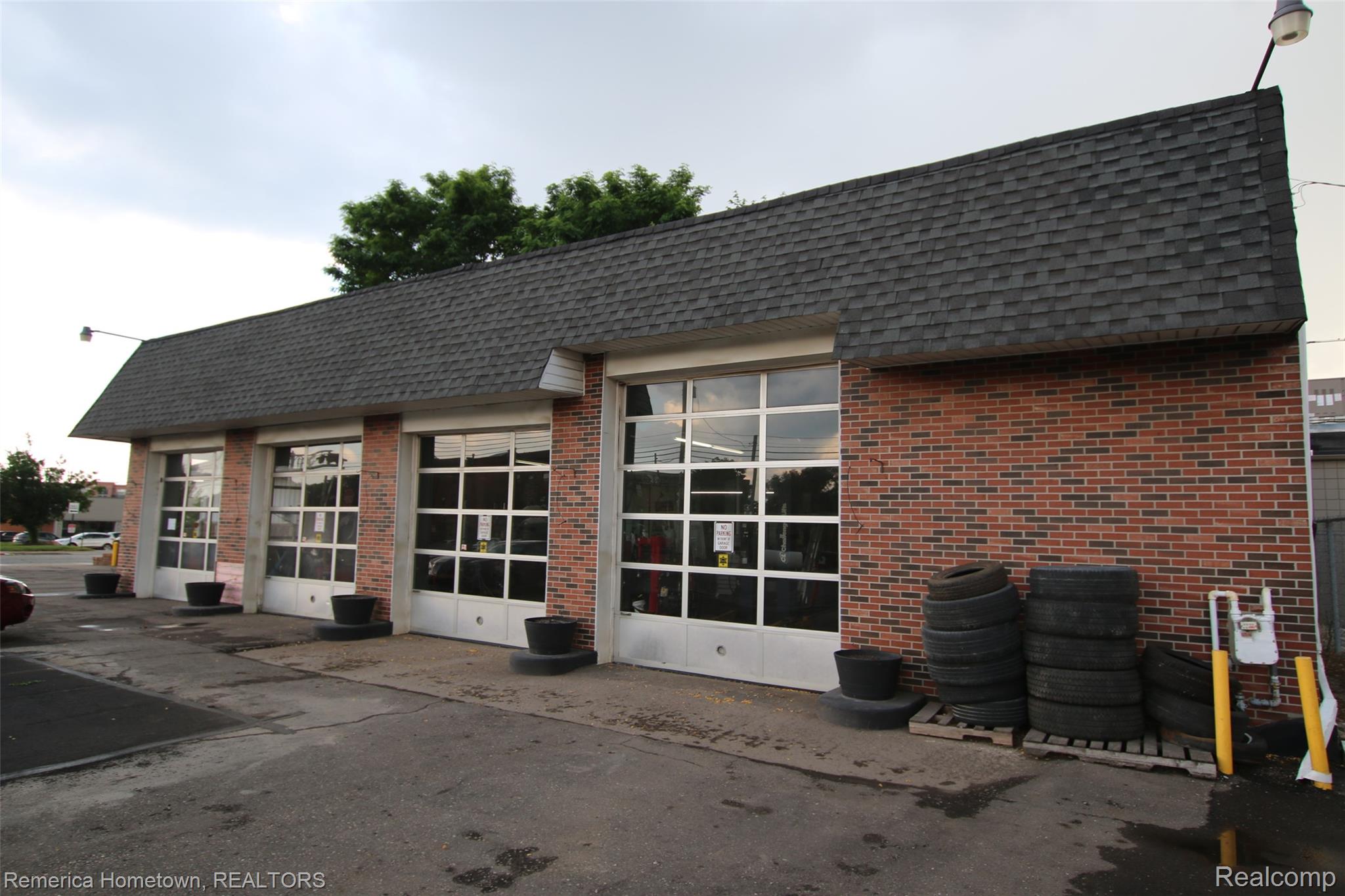 285 N Main Street