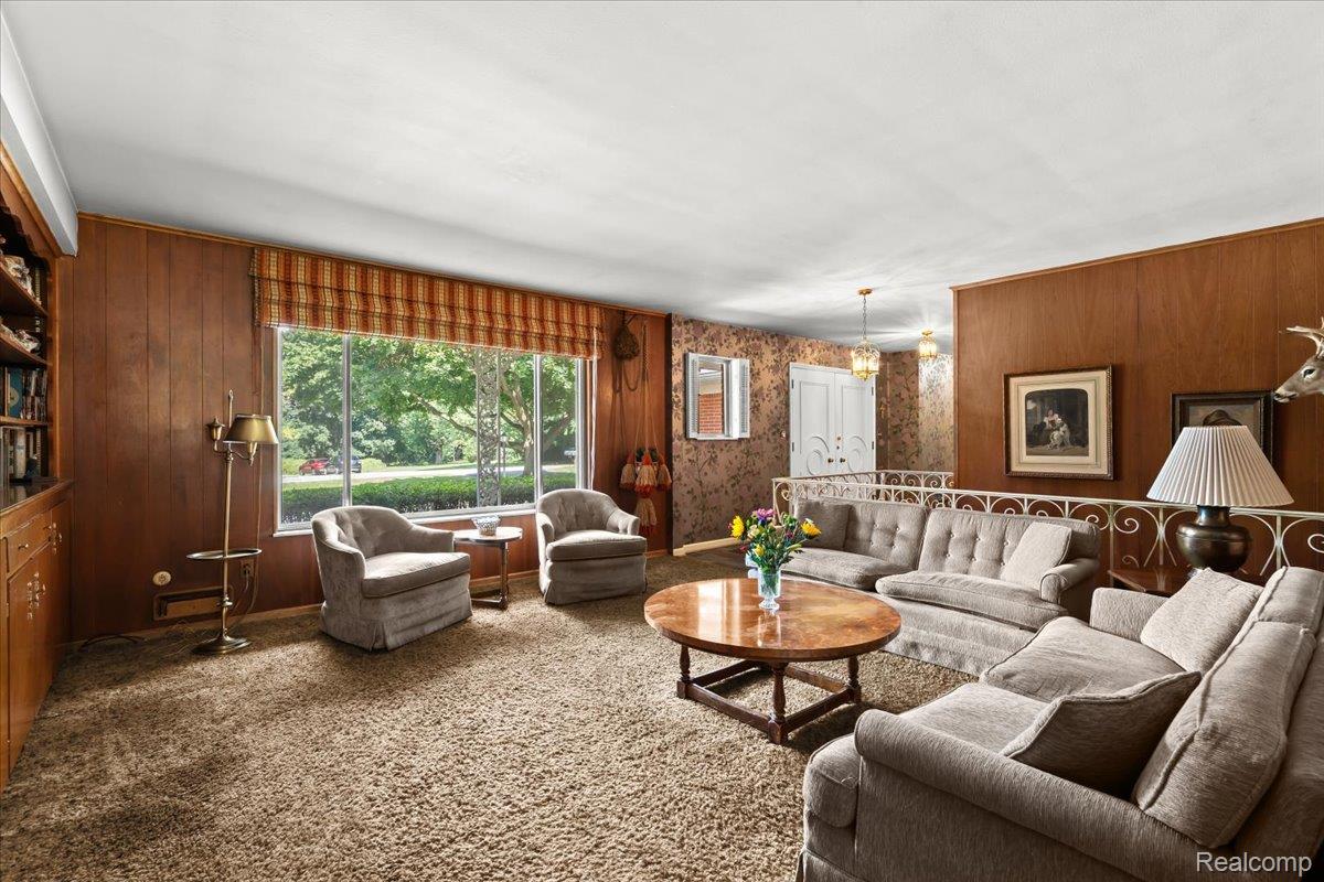 4401 Chisholm Trail Trail